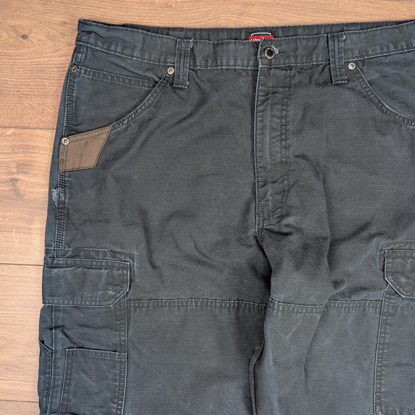 Black Vintage Wrangler Workwear Trousers Carpenter Cargo Straight Leg W40 L30