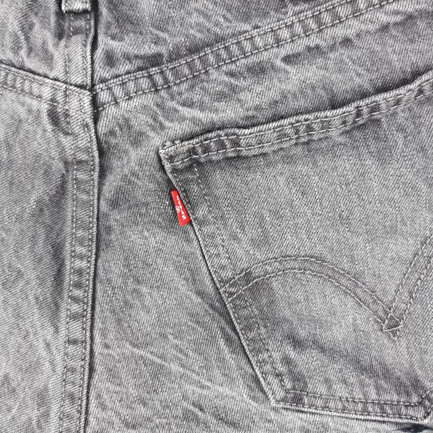 Vintage Levi's 514 Cutoff Black Denim Jean Shorts Jorts W32