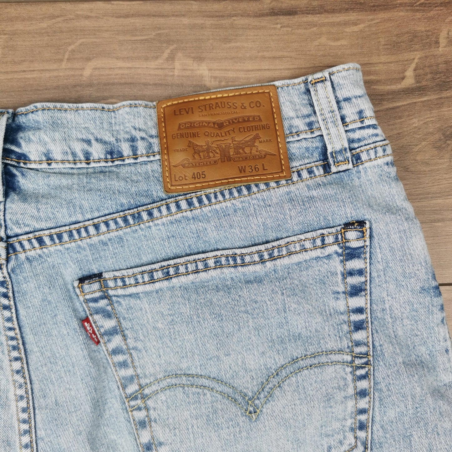Levi's Premium 405 Standard Light Blue Denim Jean Shorts Jorts W36