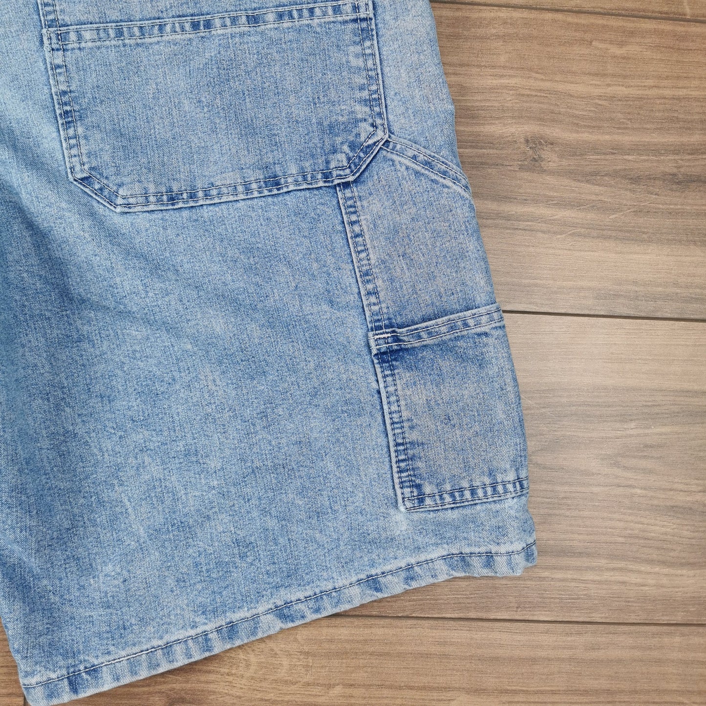 Vintage Lee Blue Denim Baggy Relaxed Jean Shorts Jorts Carpenter Cargo W36
