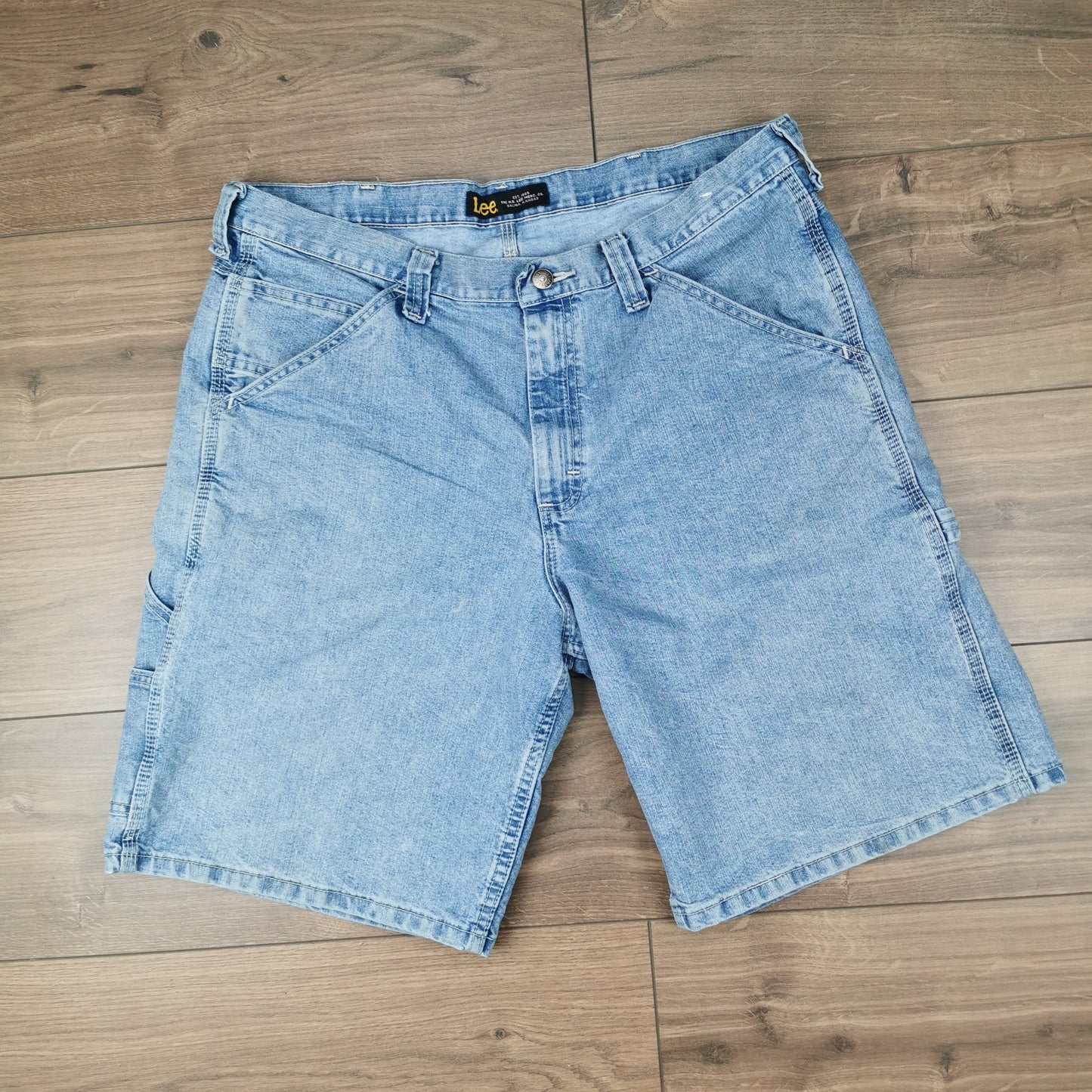 Vintage Lee Blue Denim Baggy Relaxed Jean Shorts Jorts Carpenter Cargo W36