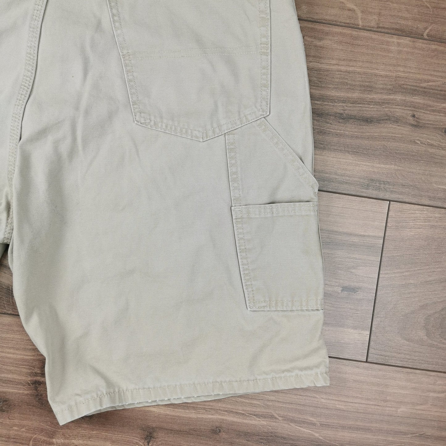 Vintage Wrangler Beige Denim Baggy Relaxed Jean Shorts Jorts Carpenter Cargo W38