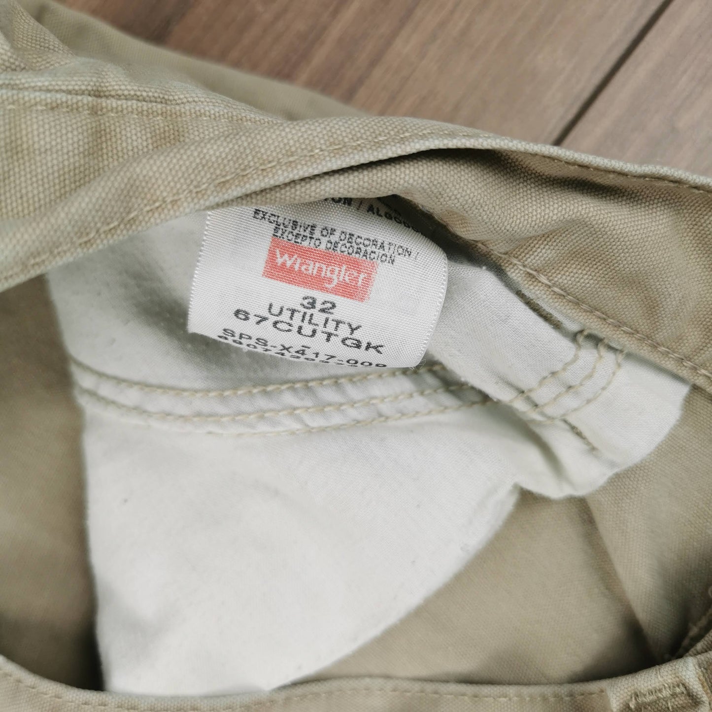 Vintage Wrangler Beige Denim Baggy Relaxed Shorts Jorts Carpenter Utility W32