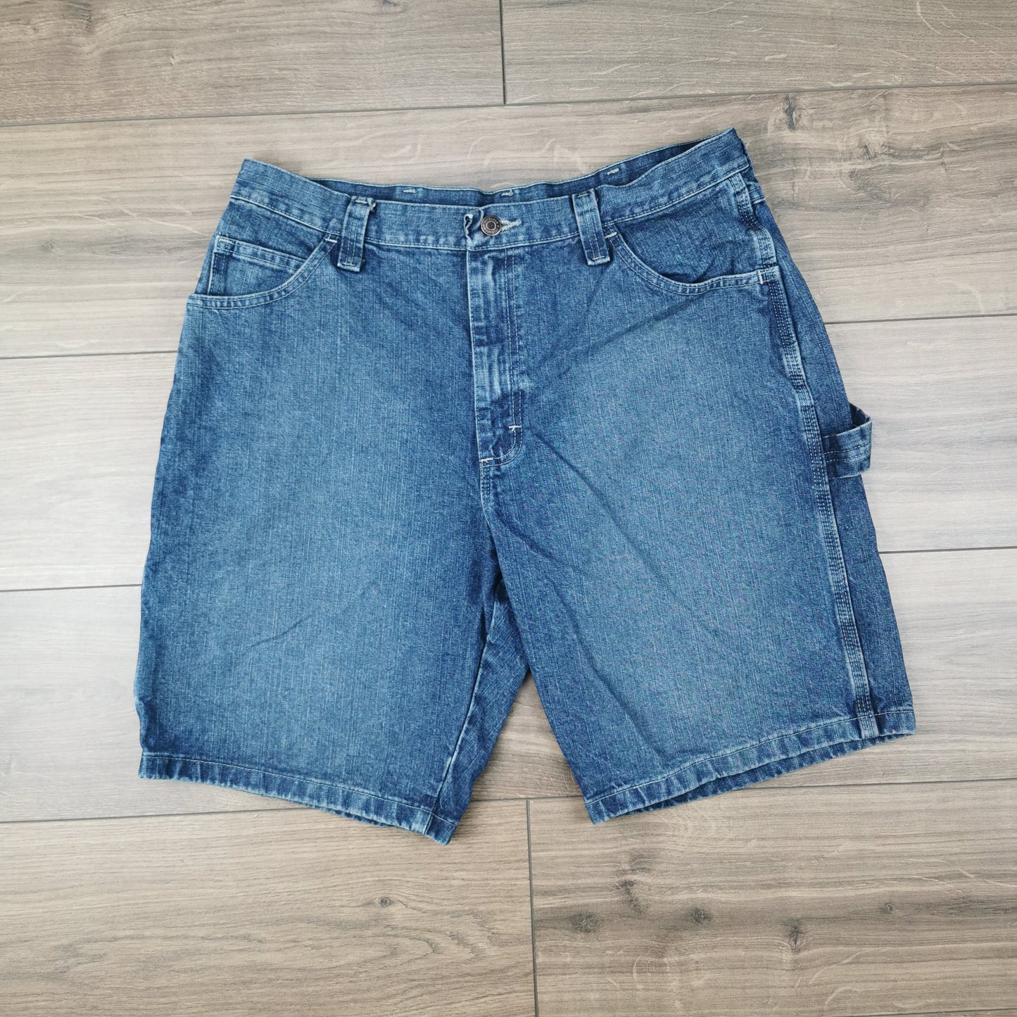 Vintage Wrangler Blue Denim Shorts Jorts Carpenter Utility Baggy Relaxed Fit W34