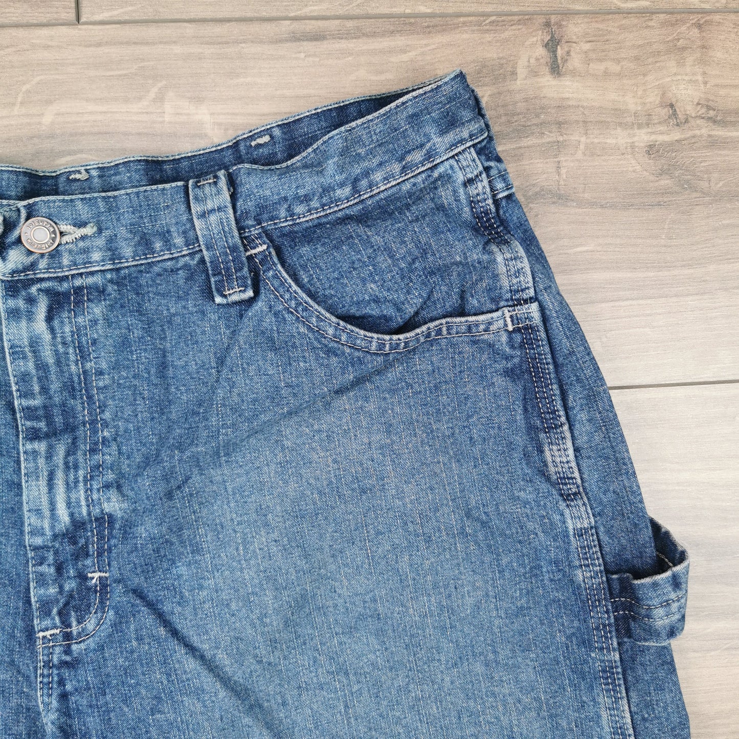Vintage Wrangler Blue Denim Shorts Jorts Carpenter Utility Baggy Relaxed Fit W34