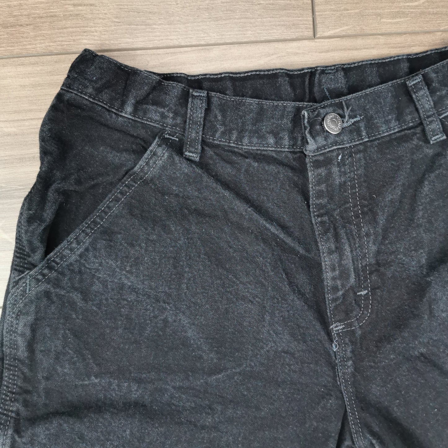 Vintage Wrangler Black Denim Cut-off Shorts Jorts Carpenter Relaxed Fit W32