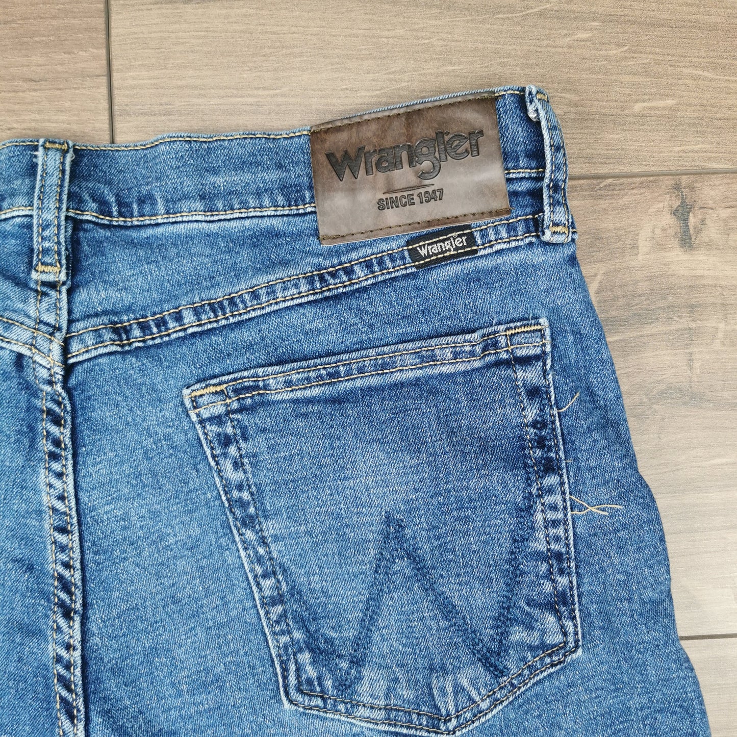 Vintage Wrangler Blue Denim Shorts Jorts Medium Wash W32