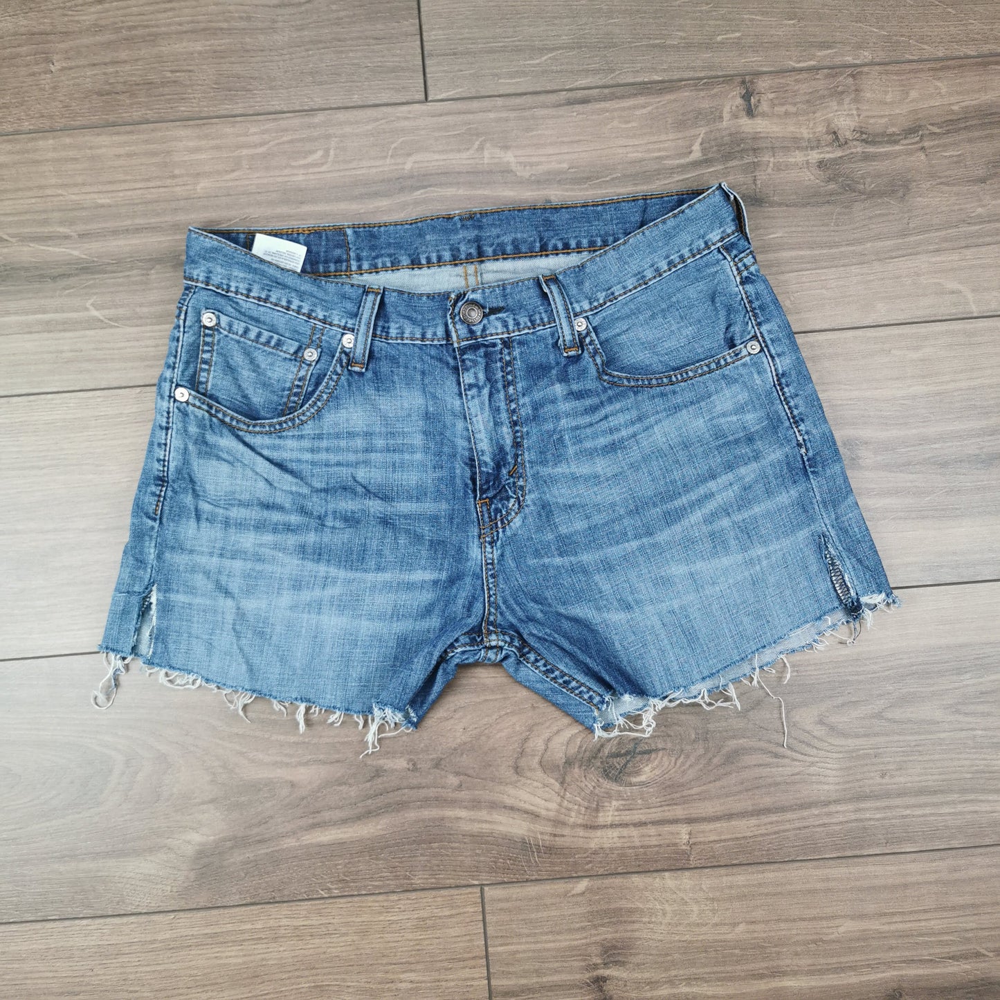 Vintage Levi's 527 Blue Cut-off Denim Jorts Cowgirl Shorts W32