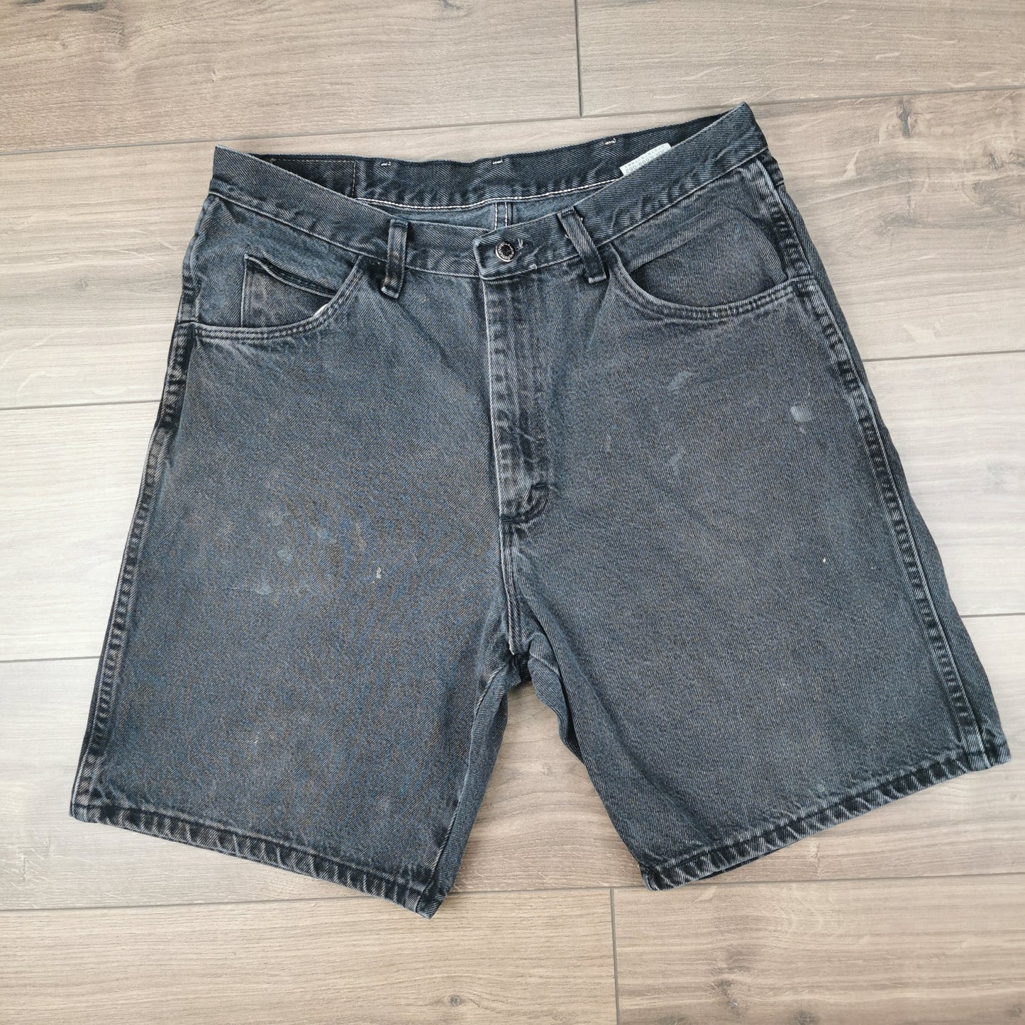 Vintage Wrangler Black Denim Shorts Jorts Baggy Relaxed Fit Dark Wash W34