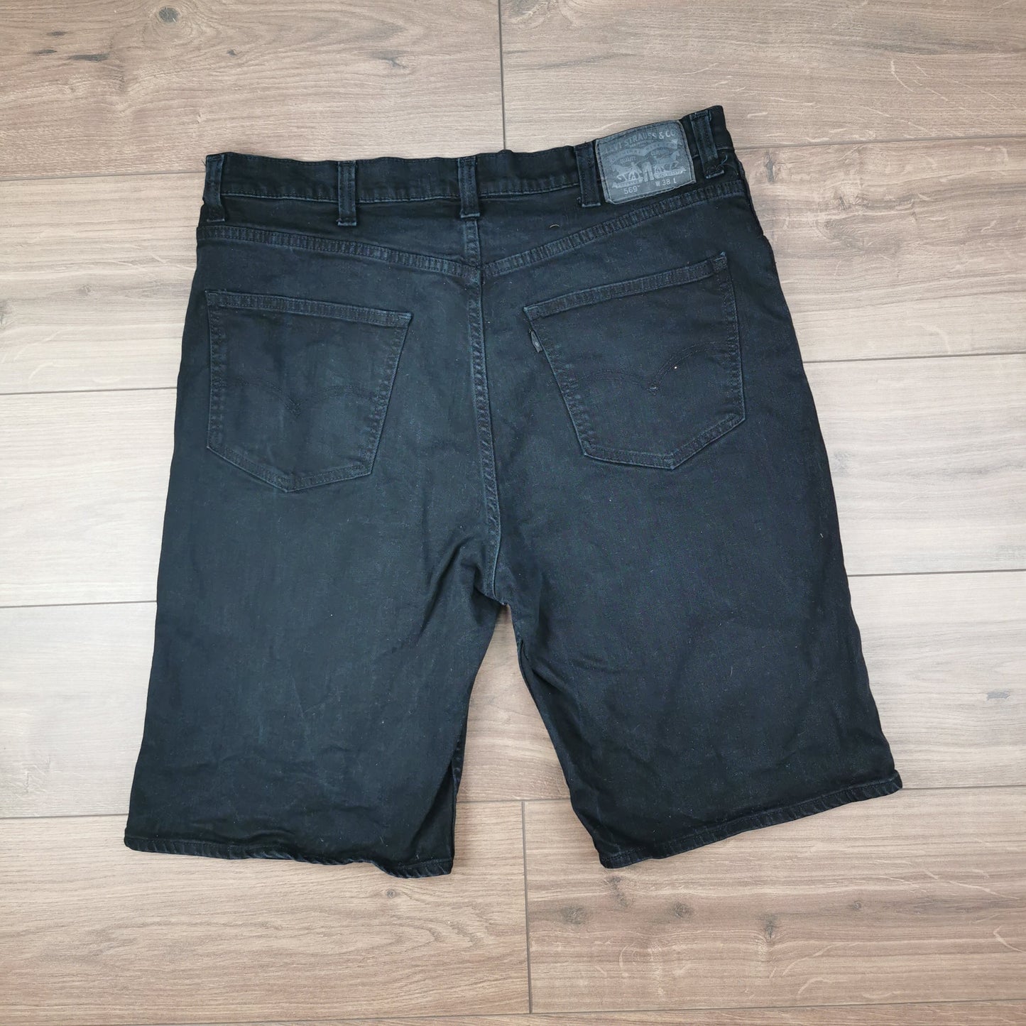 Levi's 569 Loose Straight Black Denim Shorts Jorts W38
