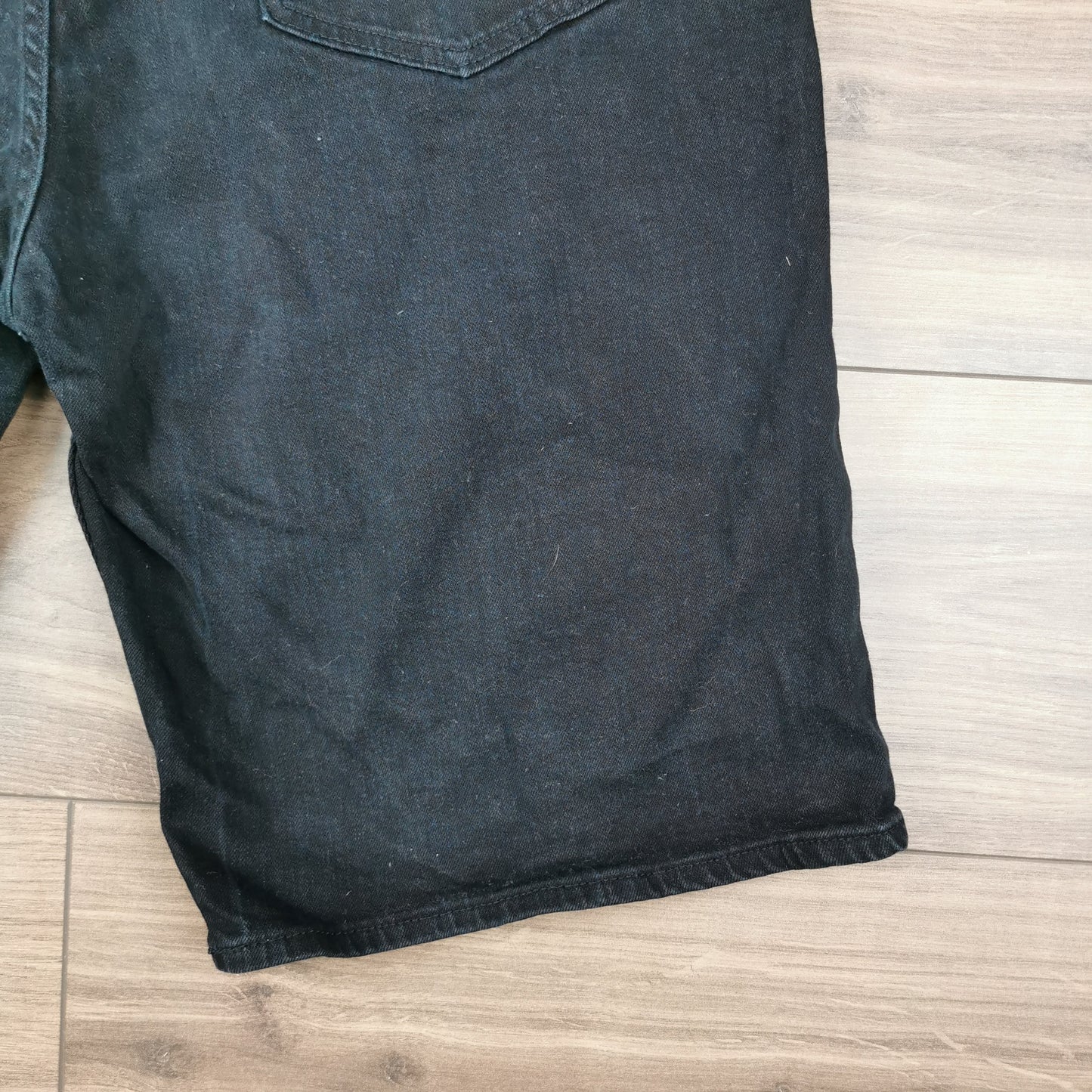 Levi's 569 Loose Straight Black Denim Shorts Jorts W38