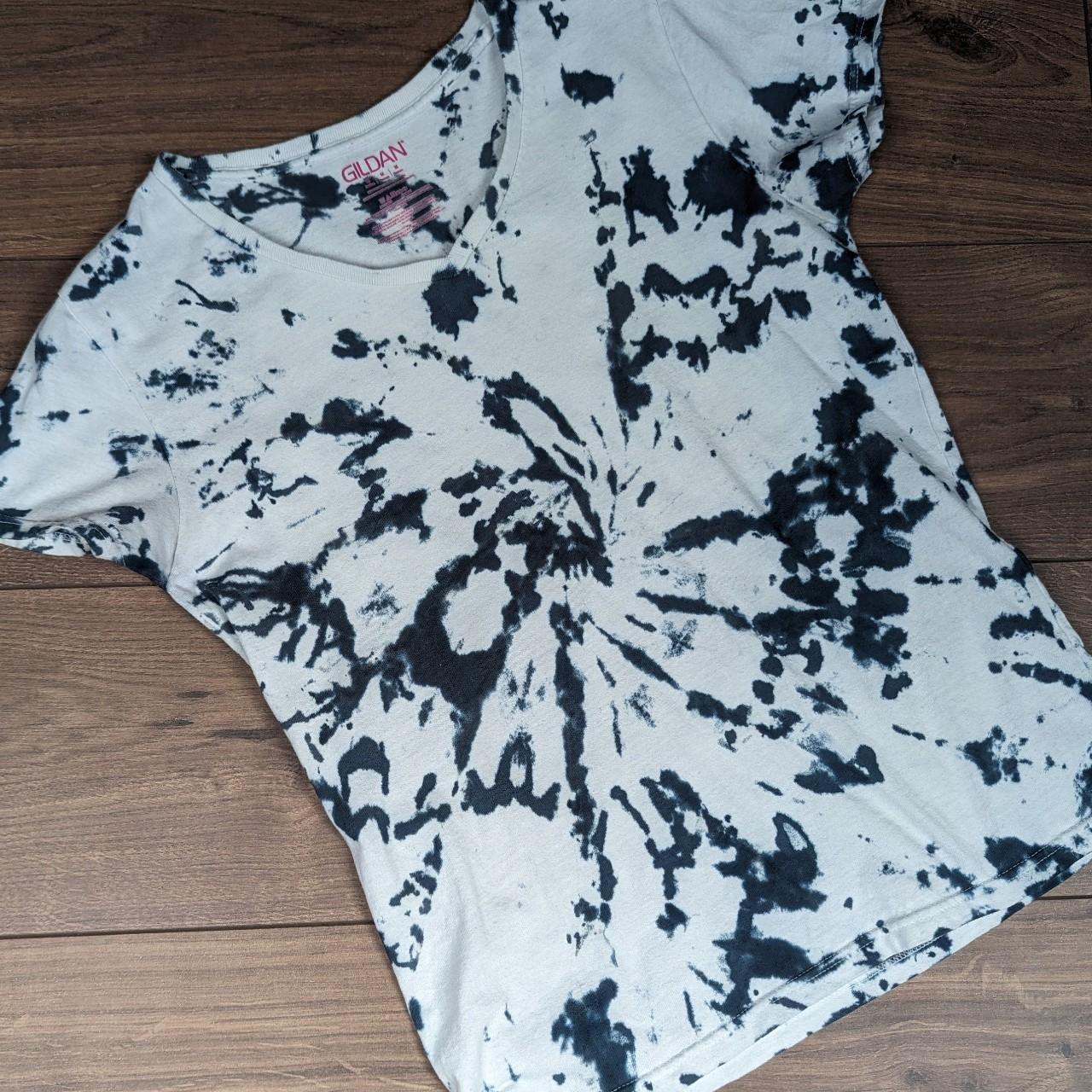 Vintage Grey/White V-neck Tie Dye T-shirt Women's M