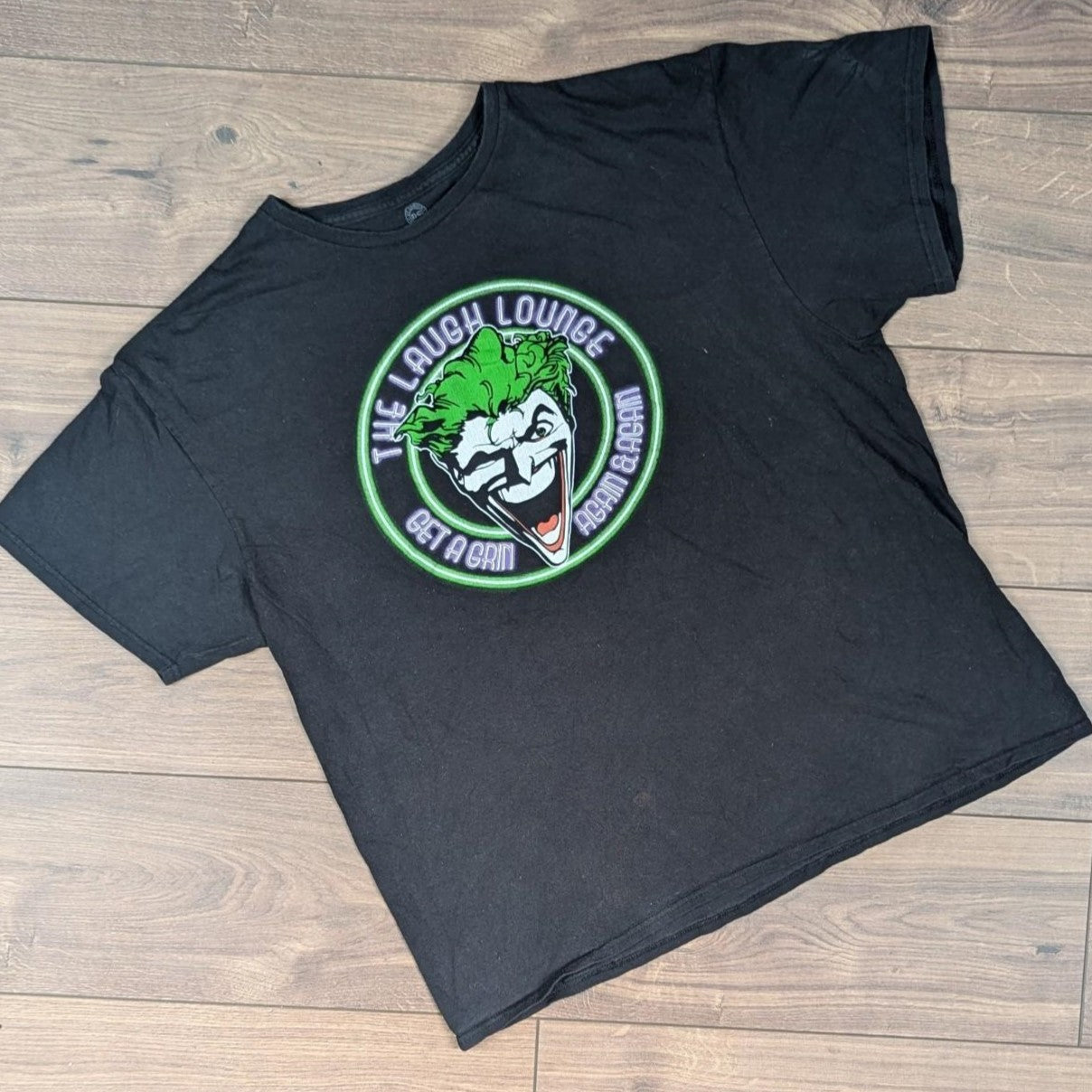Black Vintage DC The Joker Laugh Lounge Graphic T-Shirt Men's XL