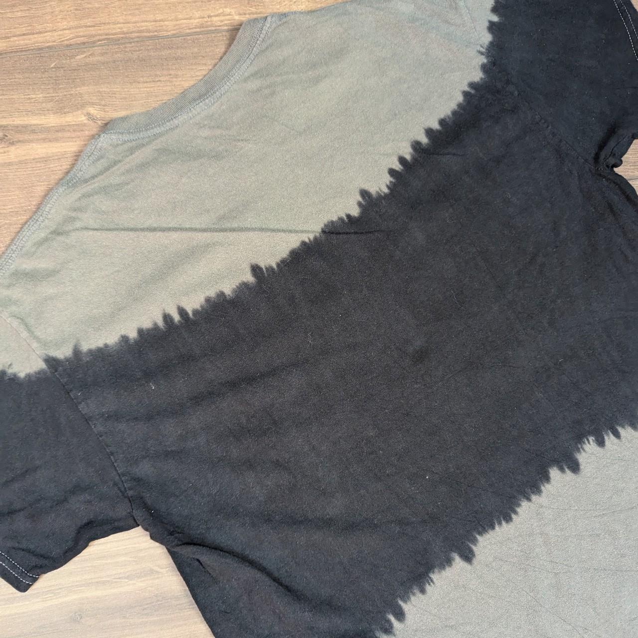 Grey/Black Vintage 00's Boujee Graphic T-Shirt Men's L Y2K