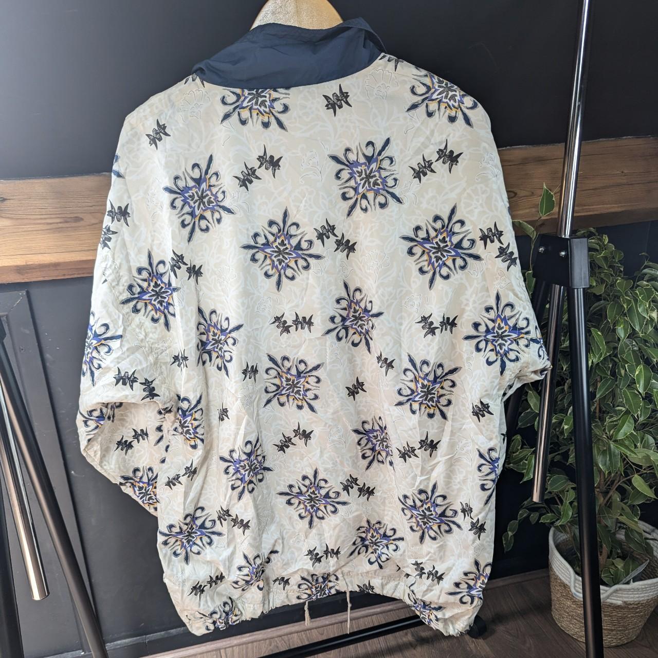 Unique Vintage 90's Etirel Pattern Oversized Baggy Windbreaker Jacket Size L