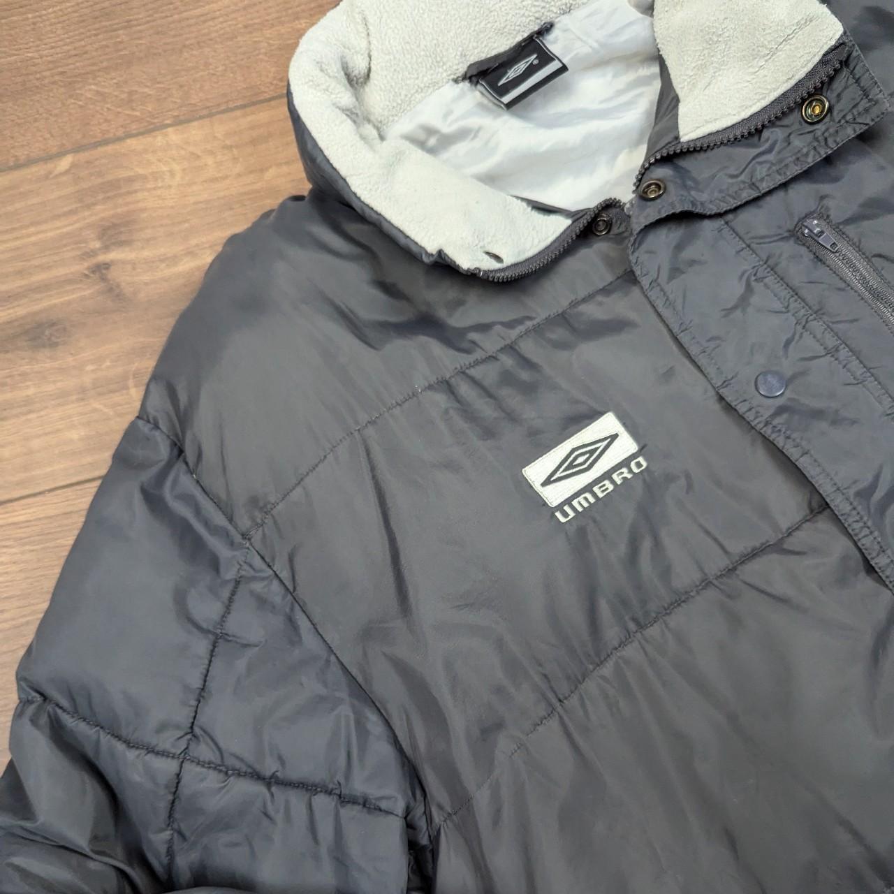 90's Vintage Grey Umbro Performance Gear Puffer Jacket Coat Men's 2XL