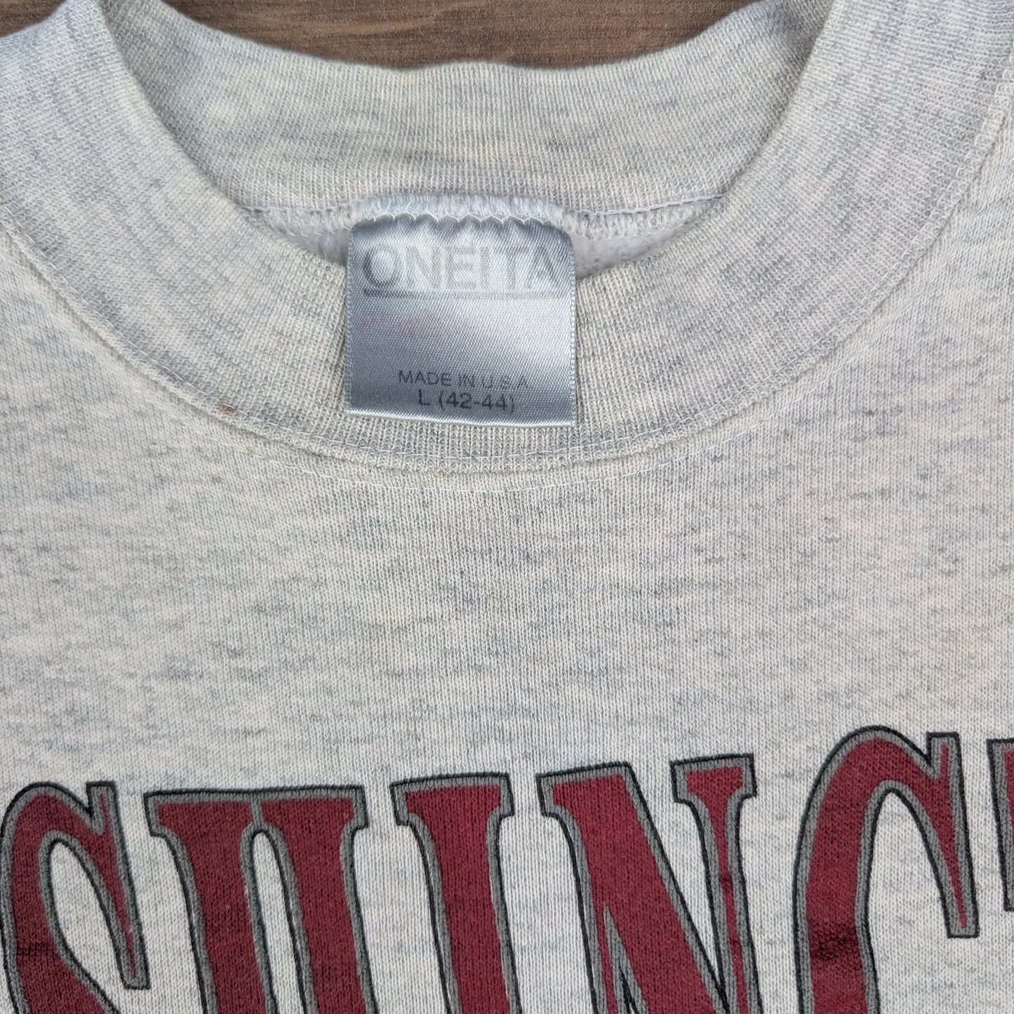 Grey Red Vintage 90's Washington State USA Sweatshirt Size L