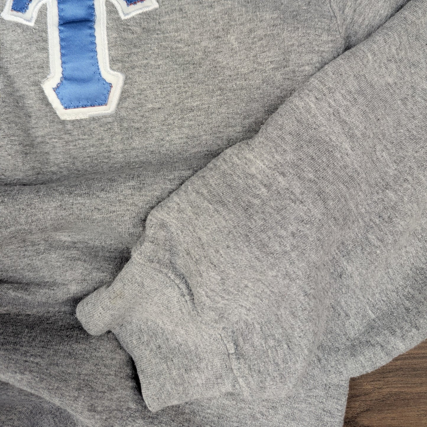 Grey & Blue Gildan College USA Sweatshirt Size M