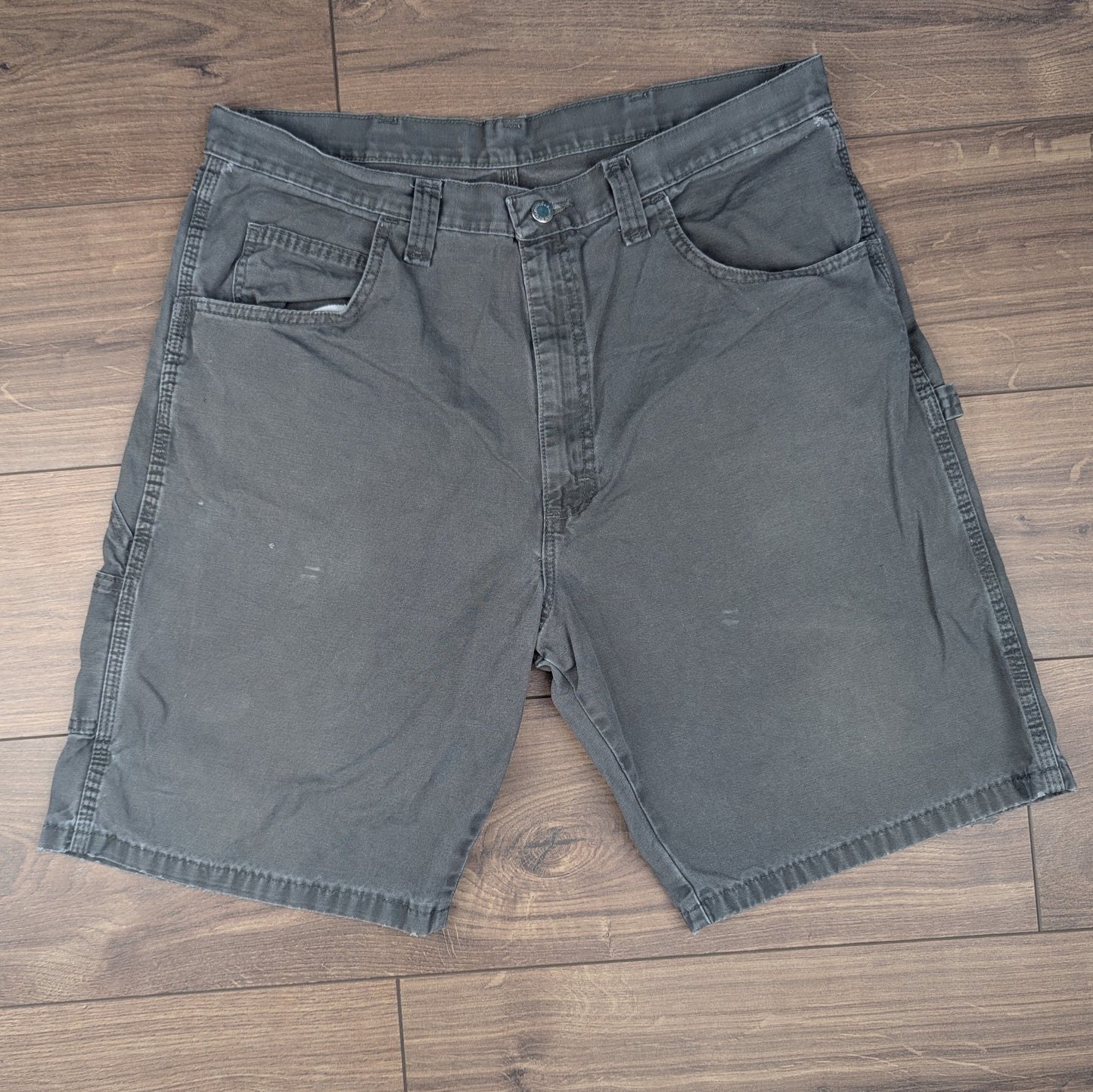 Grey Vintage Wrangler Carpenter Cargo Utility Shorts W36