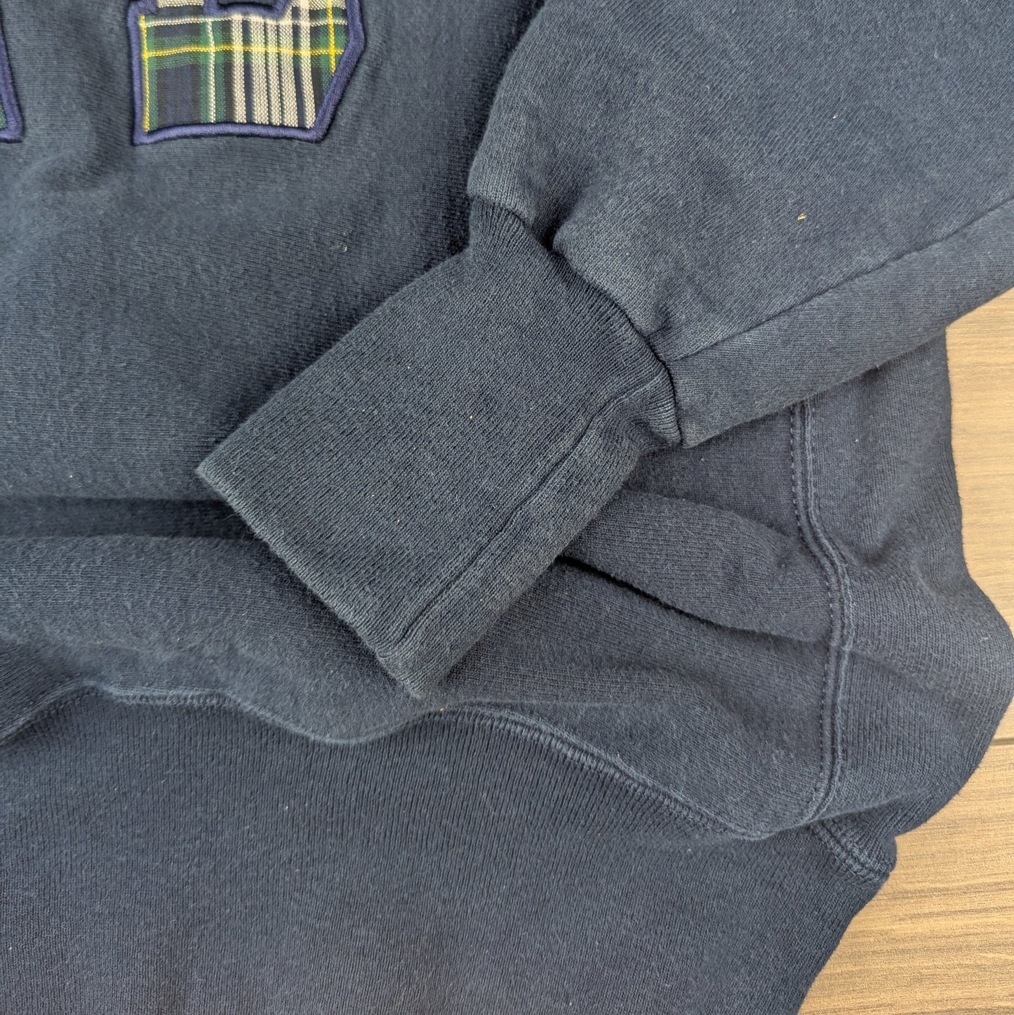 Vintage 90's Yuma Police Dept. Embroidered Tartan Navy Graphic Sweatshirt Size L