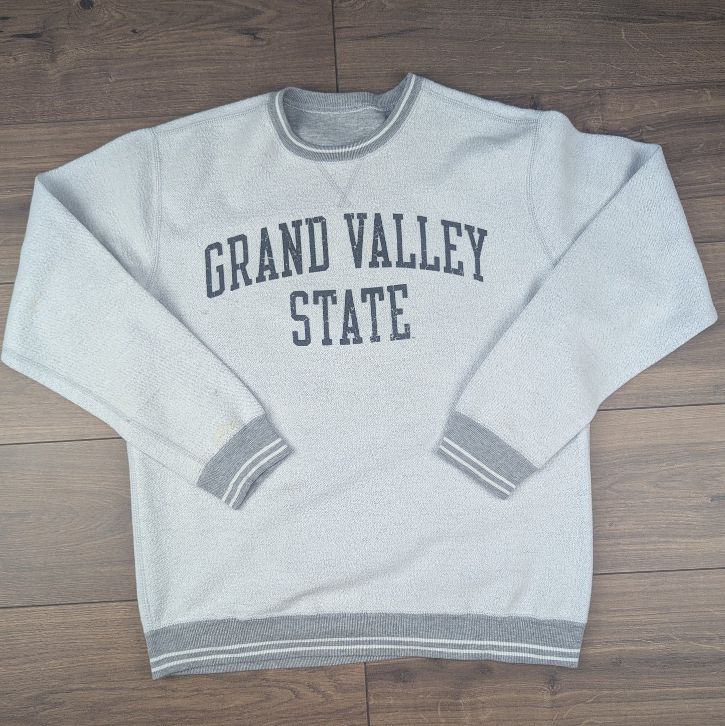 Grey Vintage Reversible Grand Valley State University Lakers Sweatshirt Size M