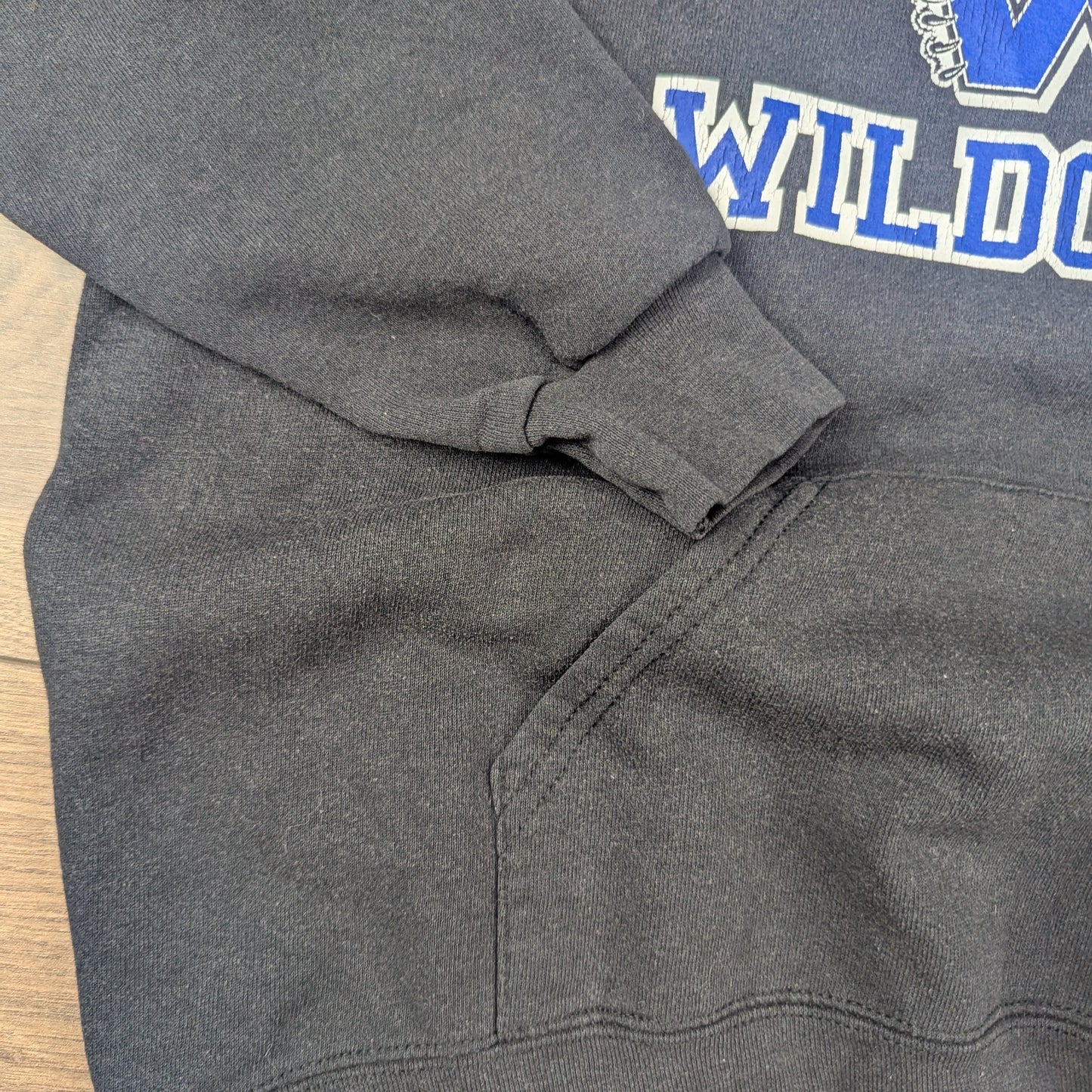 Vintage Lee Heavyweight Windward Wildcats Black Graphic Sweatshirt Size L