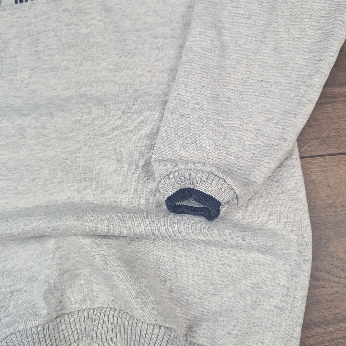 90's Vintage Carolina Smile Souvenir Cancun Mexico Sweatshirt Size M