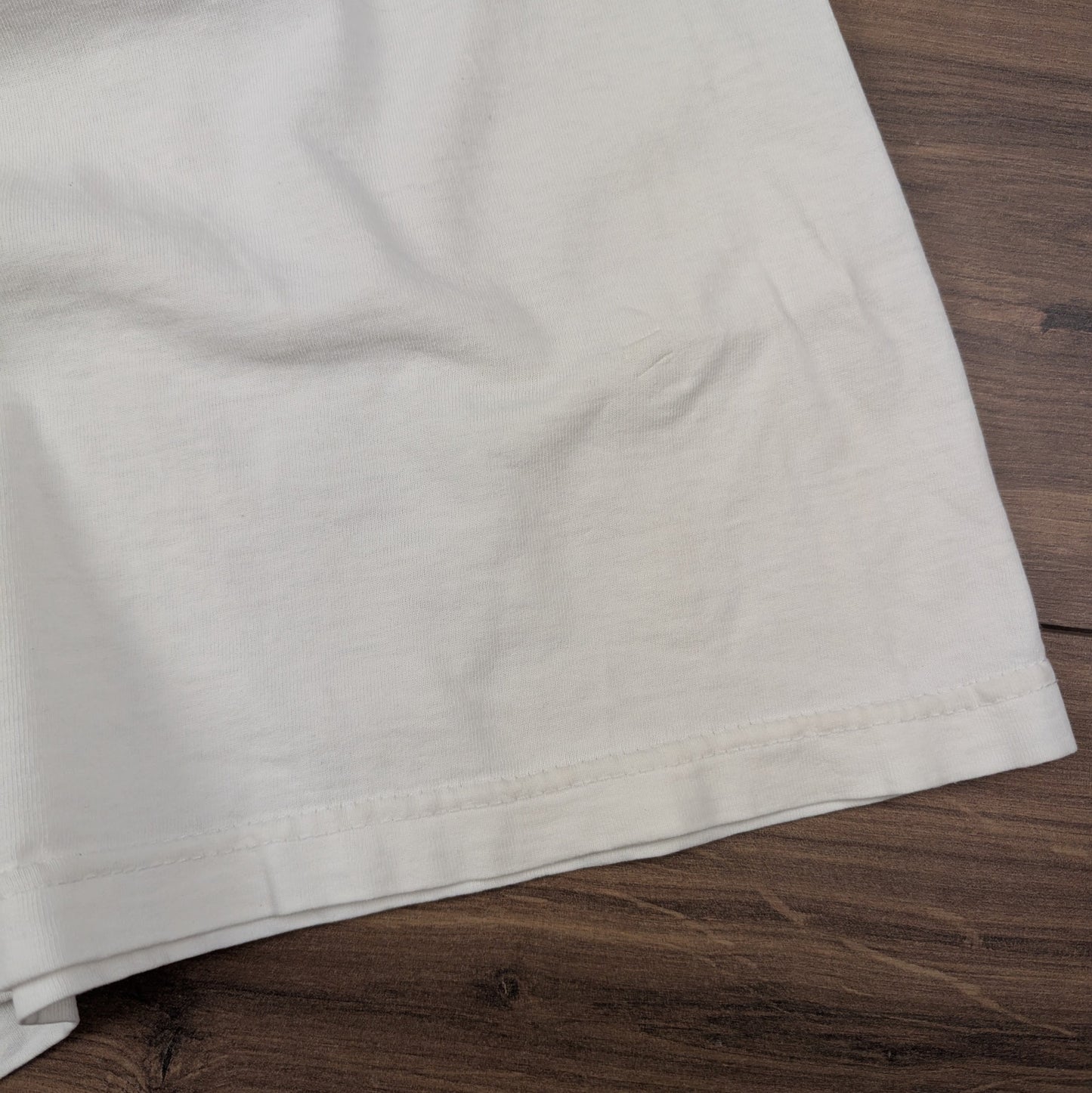 Vintage 90's White First USA Naturally Earth Graphic T-Shirt Size XL