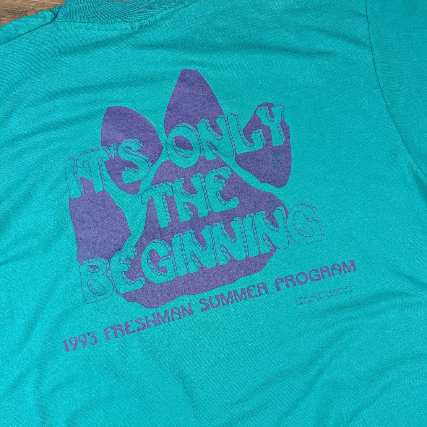 Vintage 90's Green Single Stitch Purple Freshman Paw Graphic T-Shirt Size XL