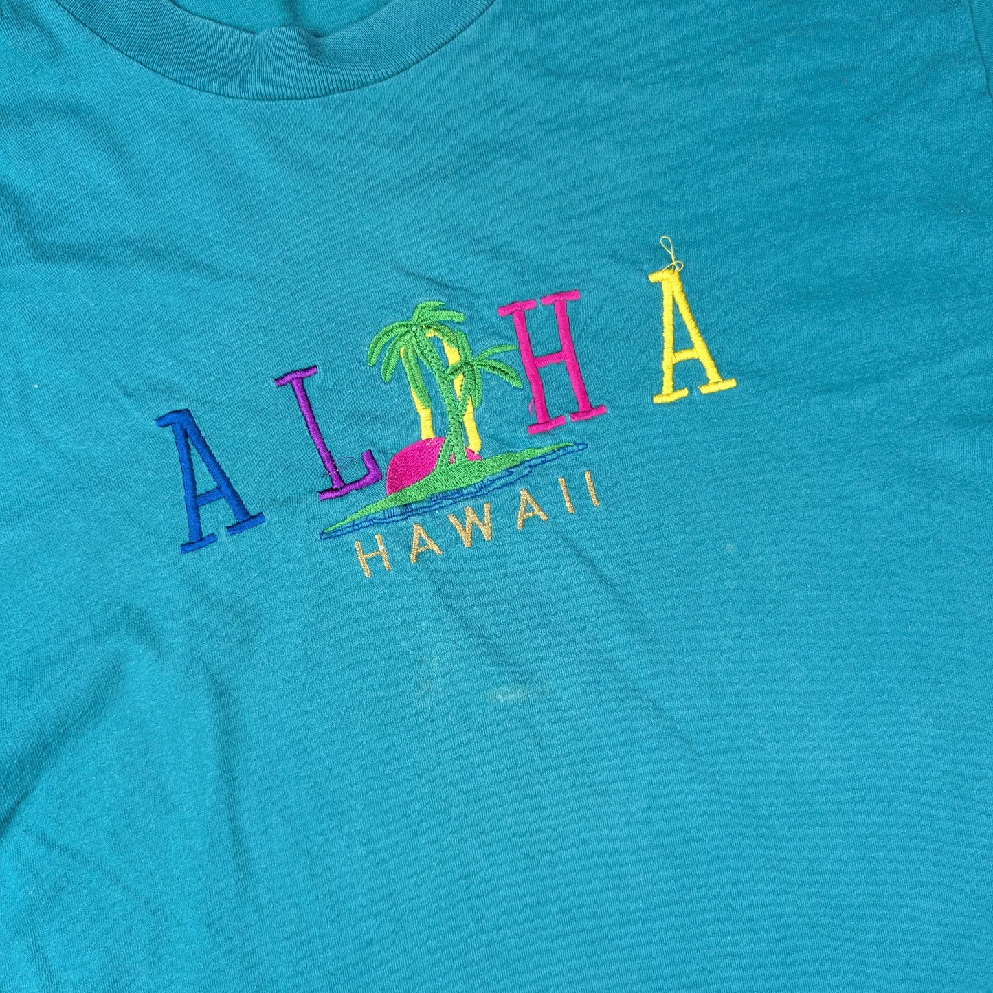 Vintage 90s Single Stitch Green Hawaii Aloha Souvenir Embroidered T-shirt Size L