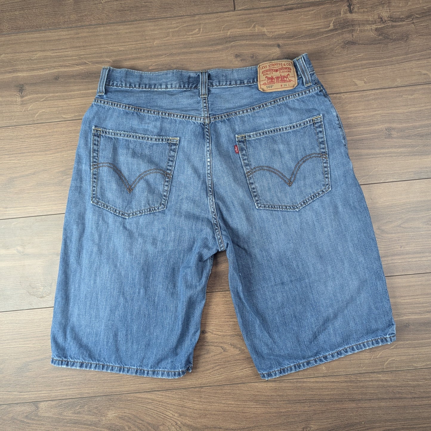 Blue Vintage Levi's 569 Loose Straight Denim Jorts Jean Shorts W36