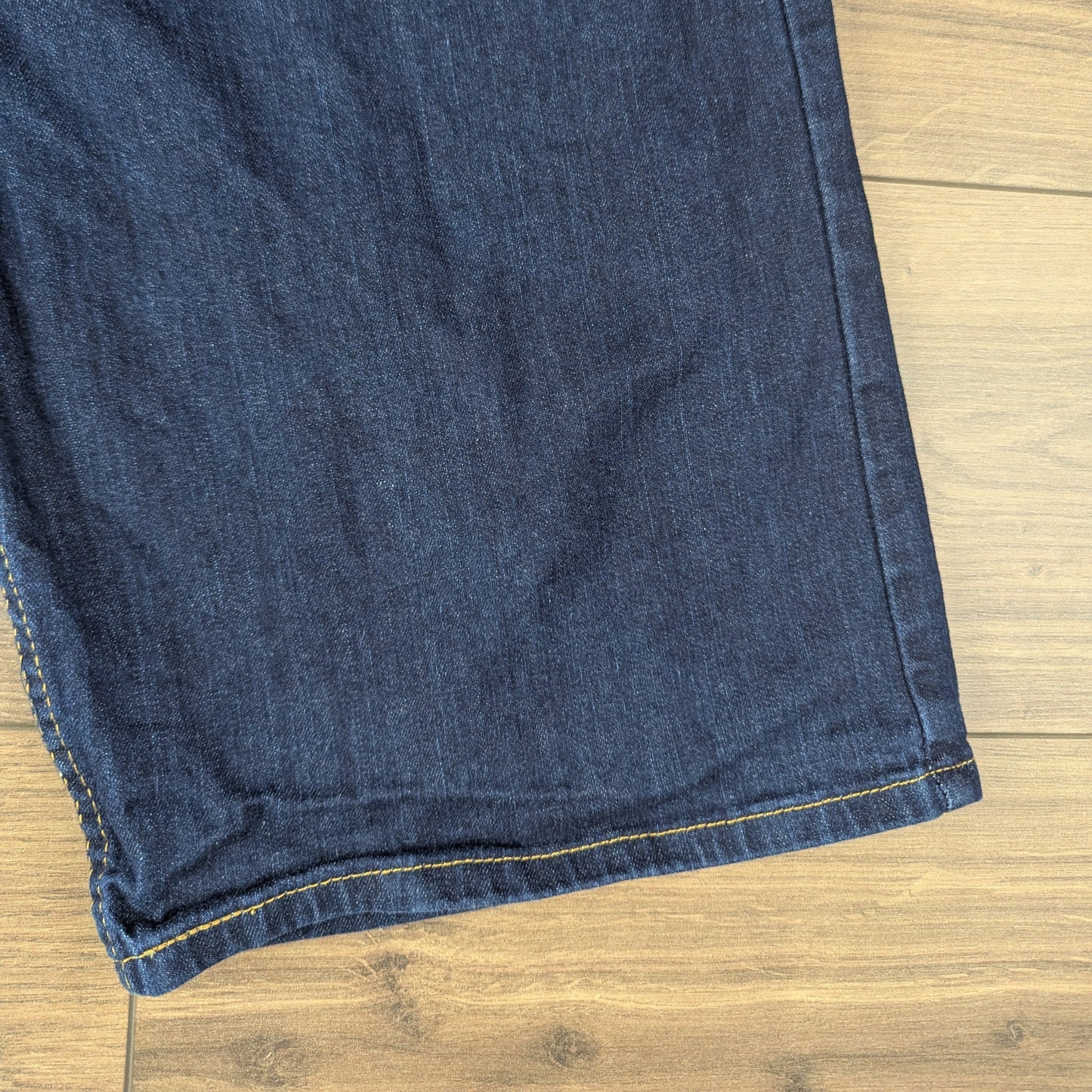 Blue Vintage Levi's 569 Denim Jorts Jean Shorts W36