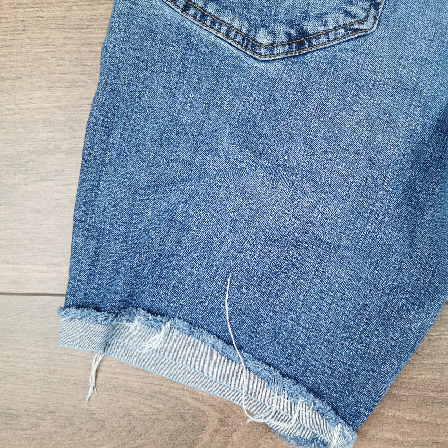 Vintage Signature By Levi's Strauss Slim Fit Blue Denim Jean Shorts Jorts W31