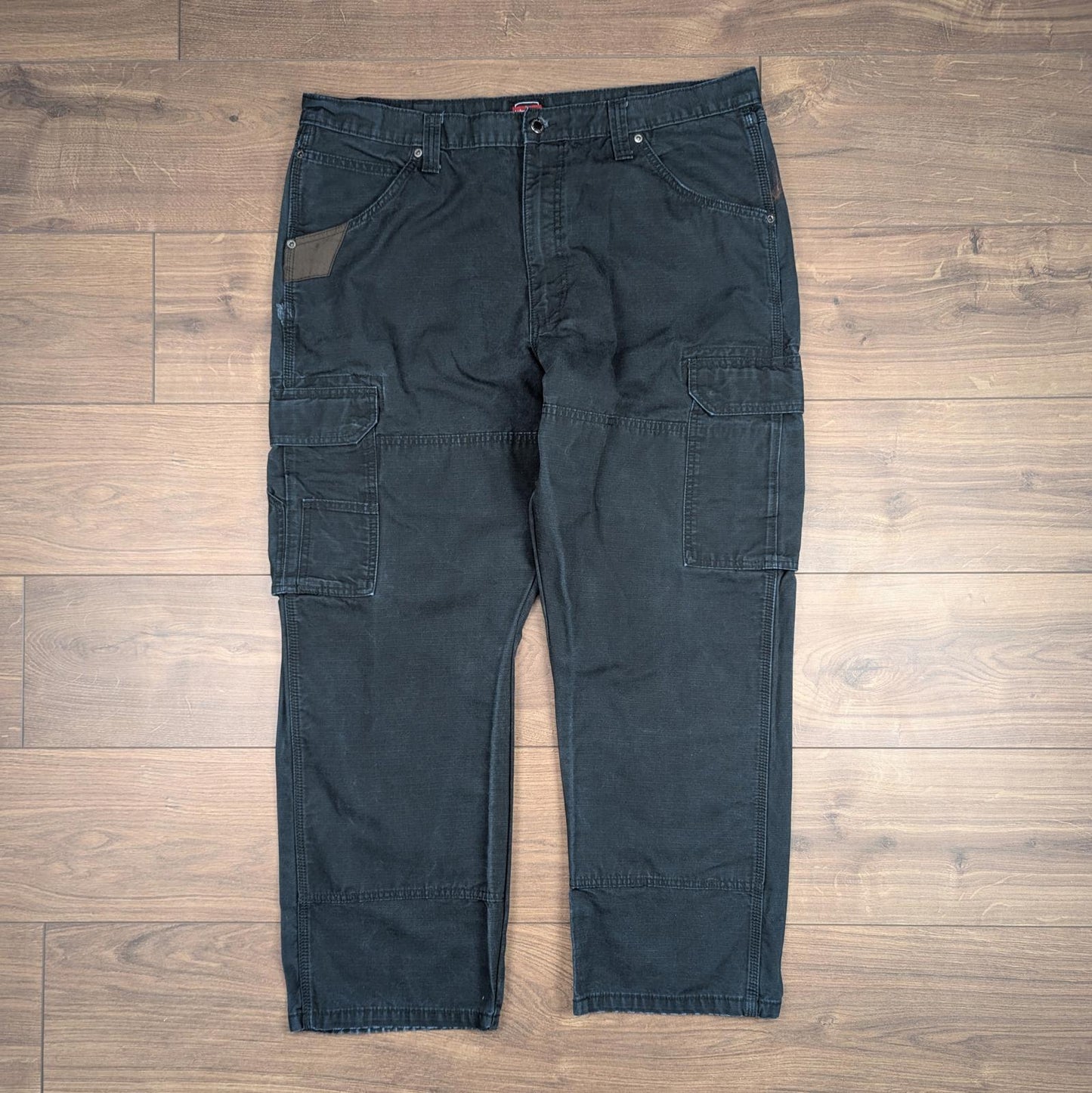 Black Vintage Wrangler Workwear Trousers Carpenter Cargo Straight Leg W40 L30
