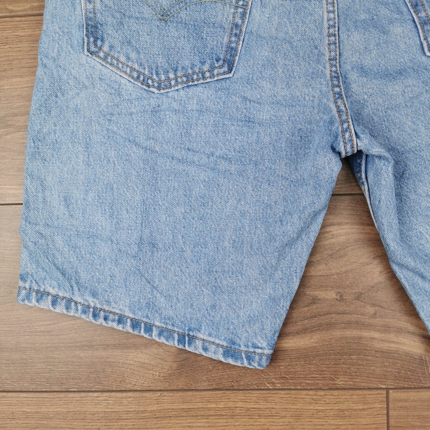 New Levi's 405 Standard Light Blue Denim Jean Shorts Jorts W36