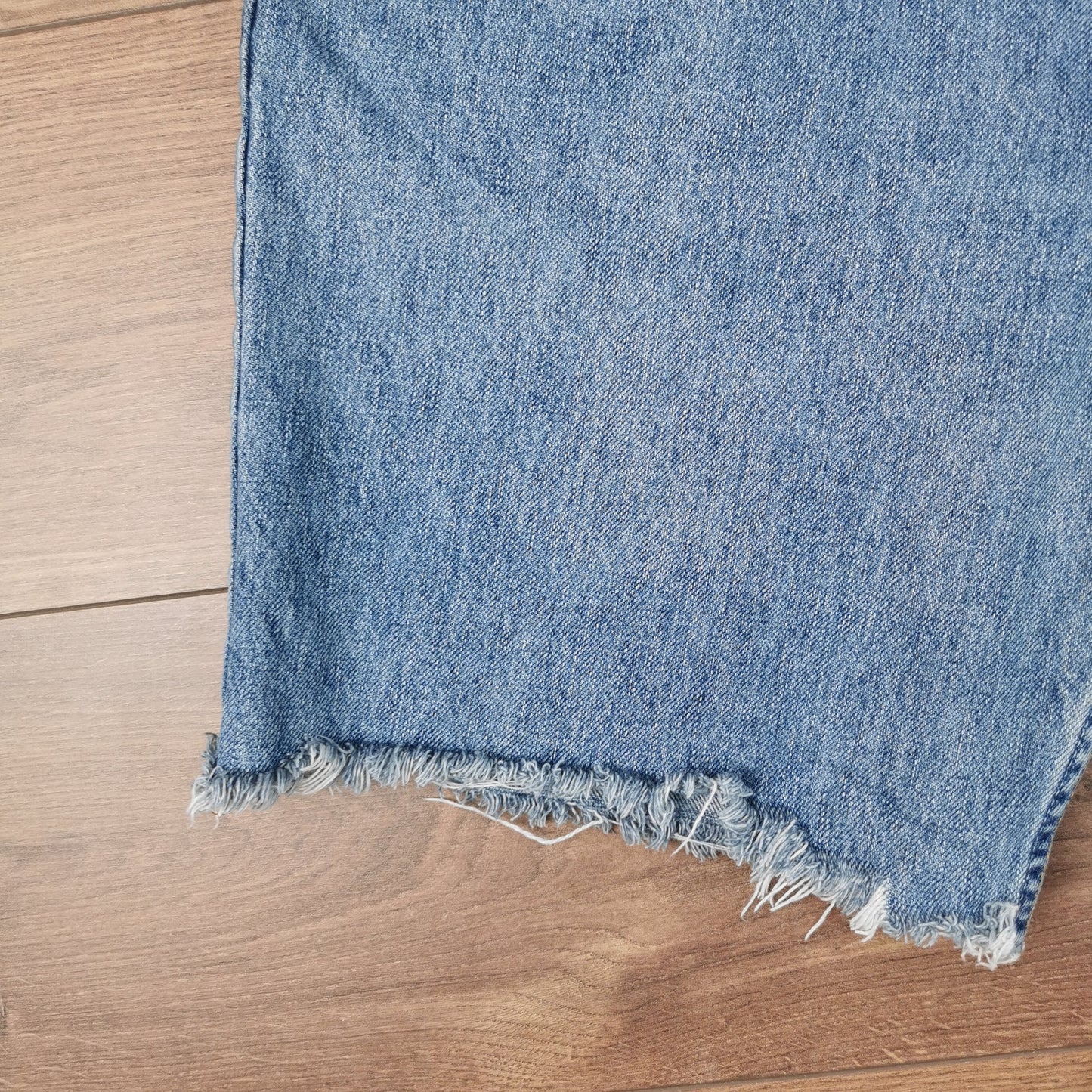Vintage Levi's 550 Blue Denim Cut-off Shorts Jorts Baggy Relaxed Fit W38