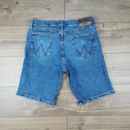 Vintage Wrangler Blue Denim Shorts Jorts Medium Wash W32