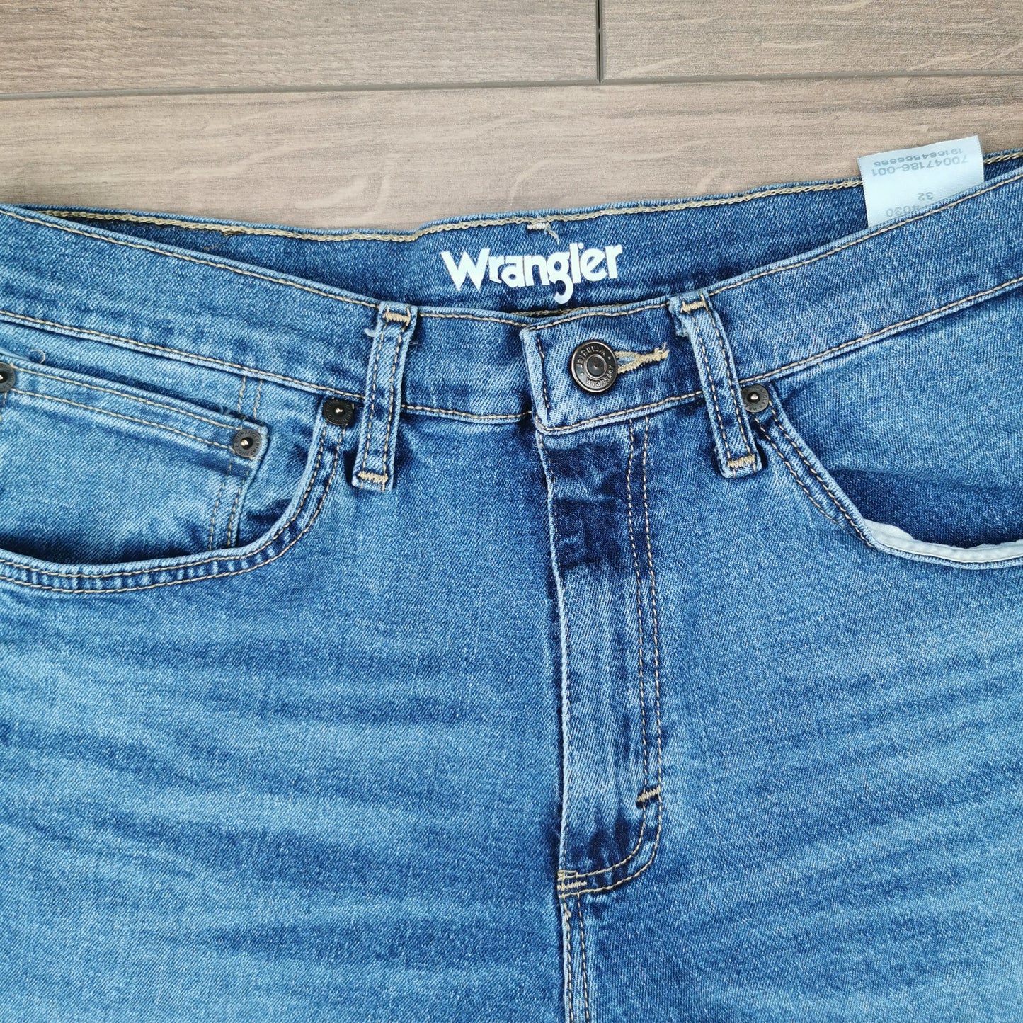 Vintage Wrangler Blue Denim Shorts Jorts Medium Wash W32
