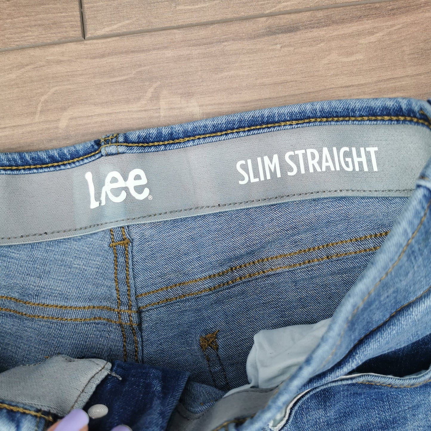 Vintage Lee Slim Straight Blue Denim Cut-off Jean Shorts Jorts Elastic Waist W32