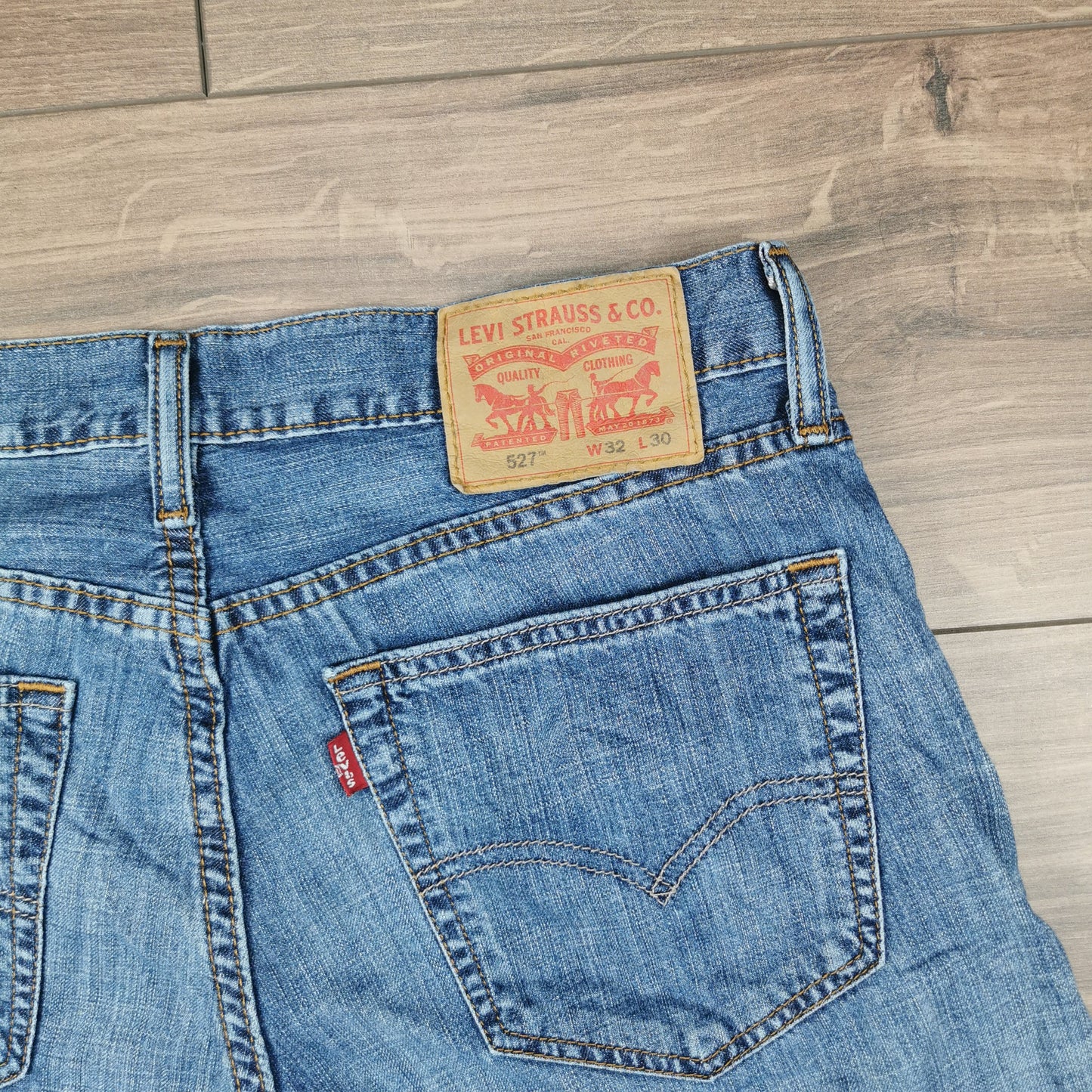 Vintage Levi's 527 Blue Cut-off Denim Jorts Cowgirl Shorts W32