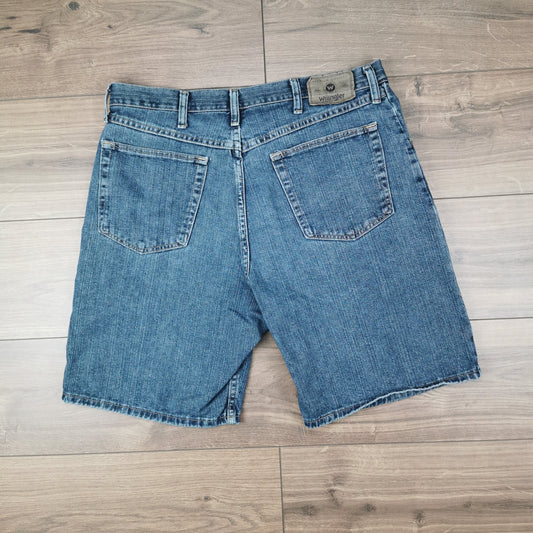Vintage Wrangler Blue Denim Shorts Jorts Baggy Relaxed Fit Dark Wash W34