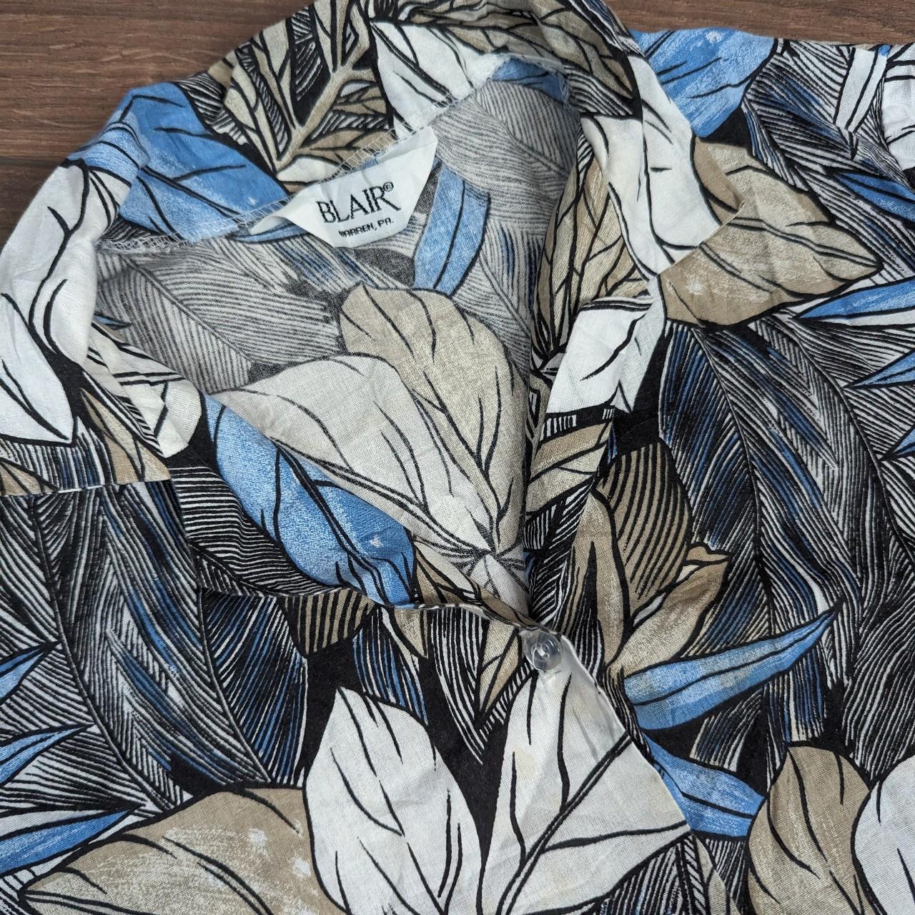 Vintage 90s blue flower blouse/Hawaiian shirt women's L