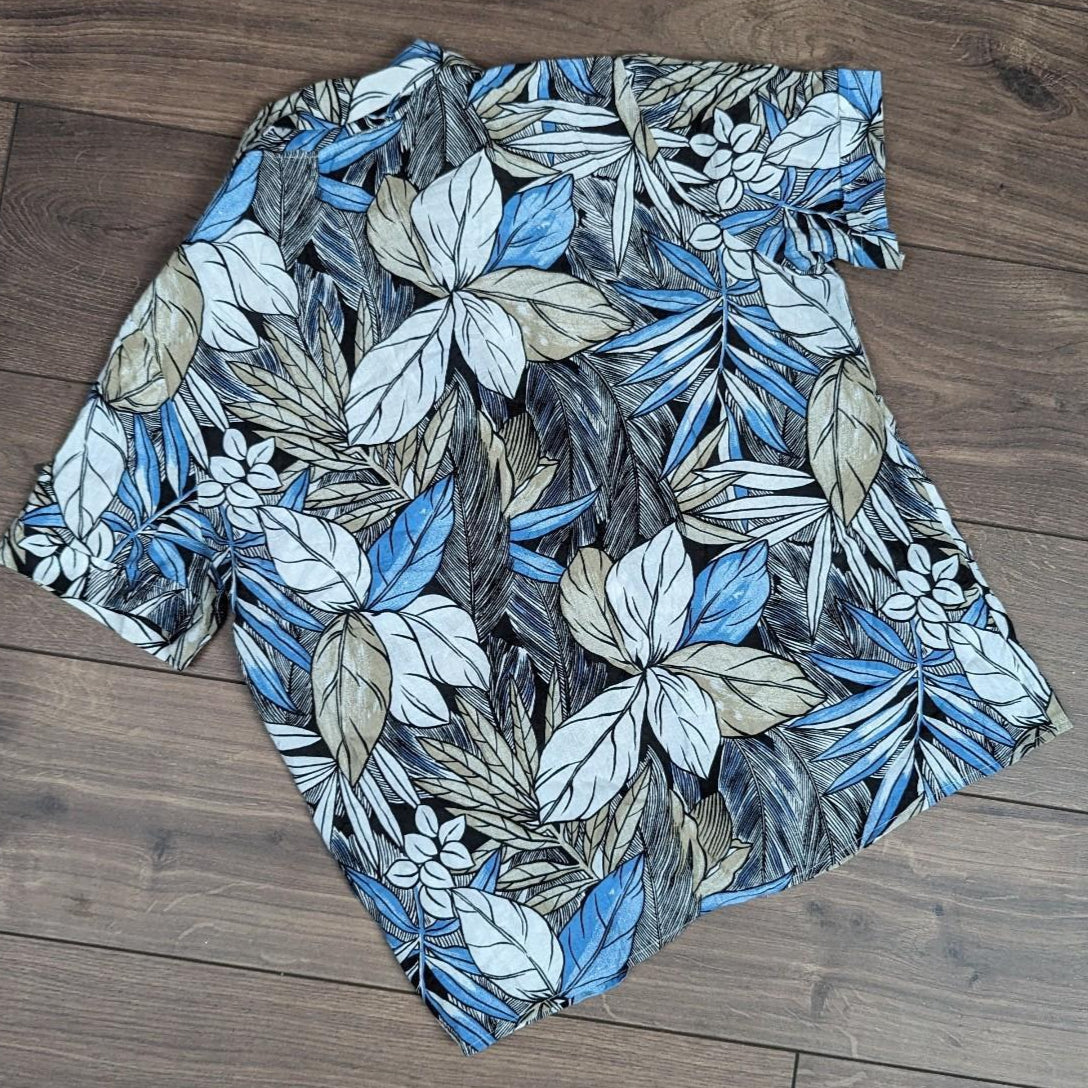 Vintage 90s blue flower blouse/Hawaiian shirt women's L