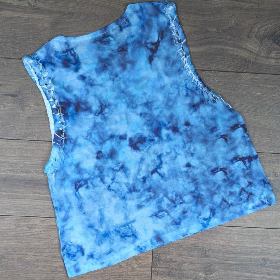 Vintage 00's Y2K Blue Wolf Graphic Tie Dye Vest T-Shirt UK 12-14