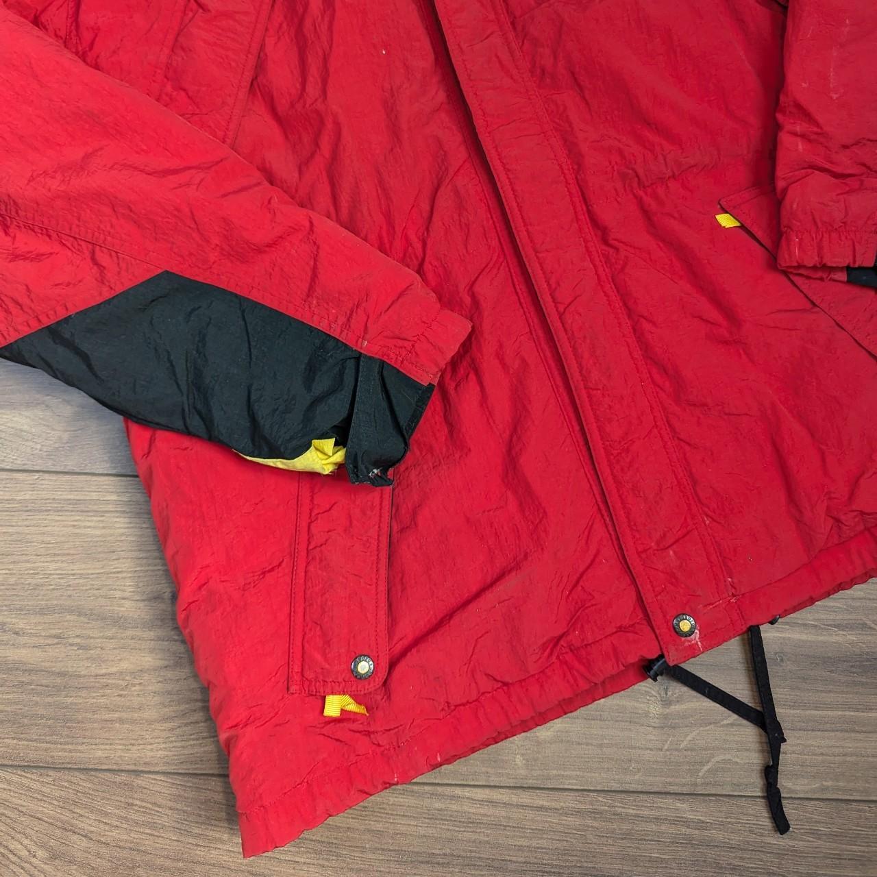 Red Vintage 1990's Marlboro Country Down Jacket Coat Men's L