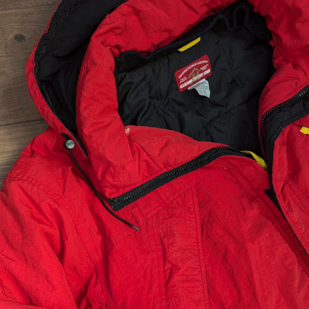 Red Vintage 1990's Marlboro Country Down Jacket Coat Men's L