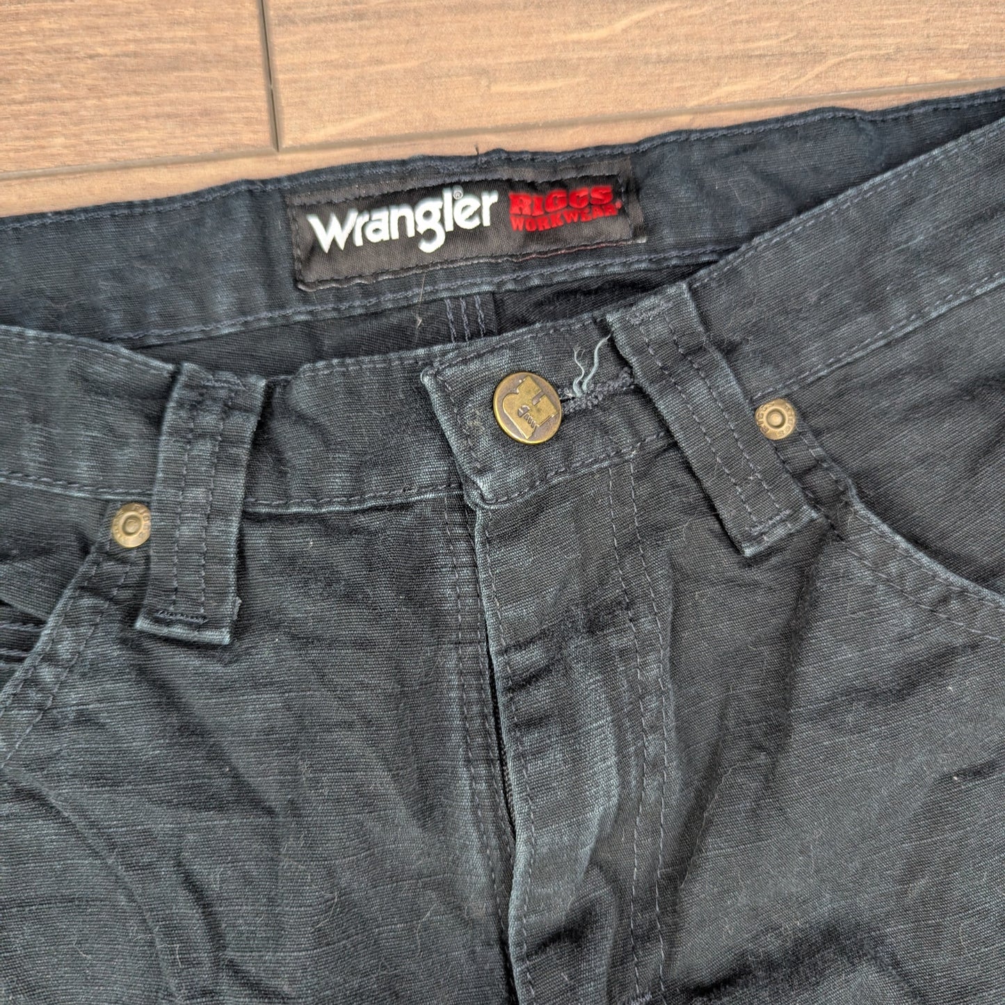 Black Wrangler Riggs Workwear Straight Leg Cargo Carpenter Jeans W30 L32