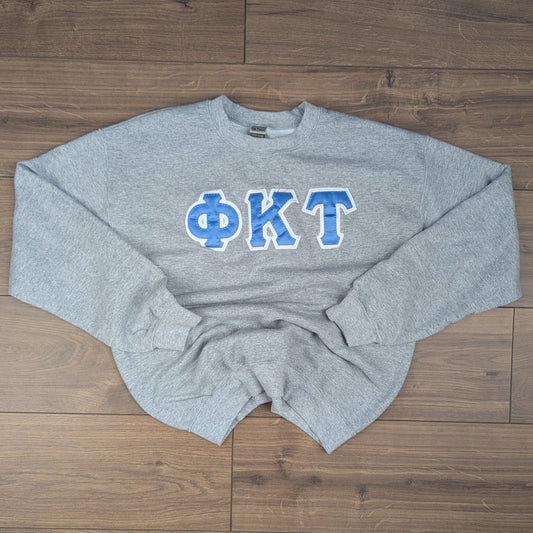 Grey & Blue Gildan College USA Sweatshirt Size M