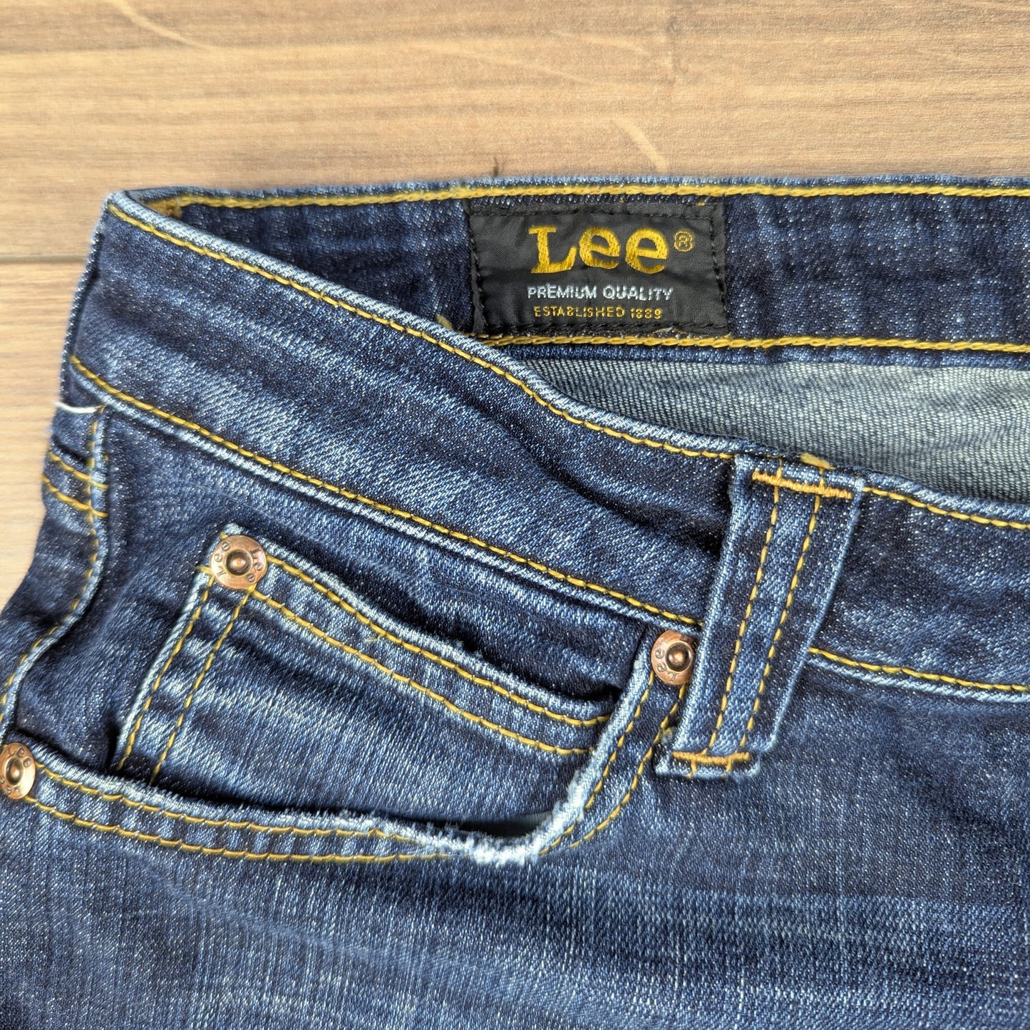 Vintage Lee Blue Low Rise Denim Shorts W31