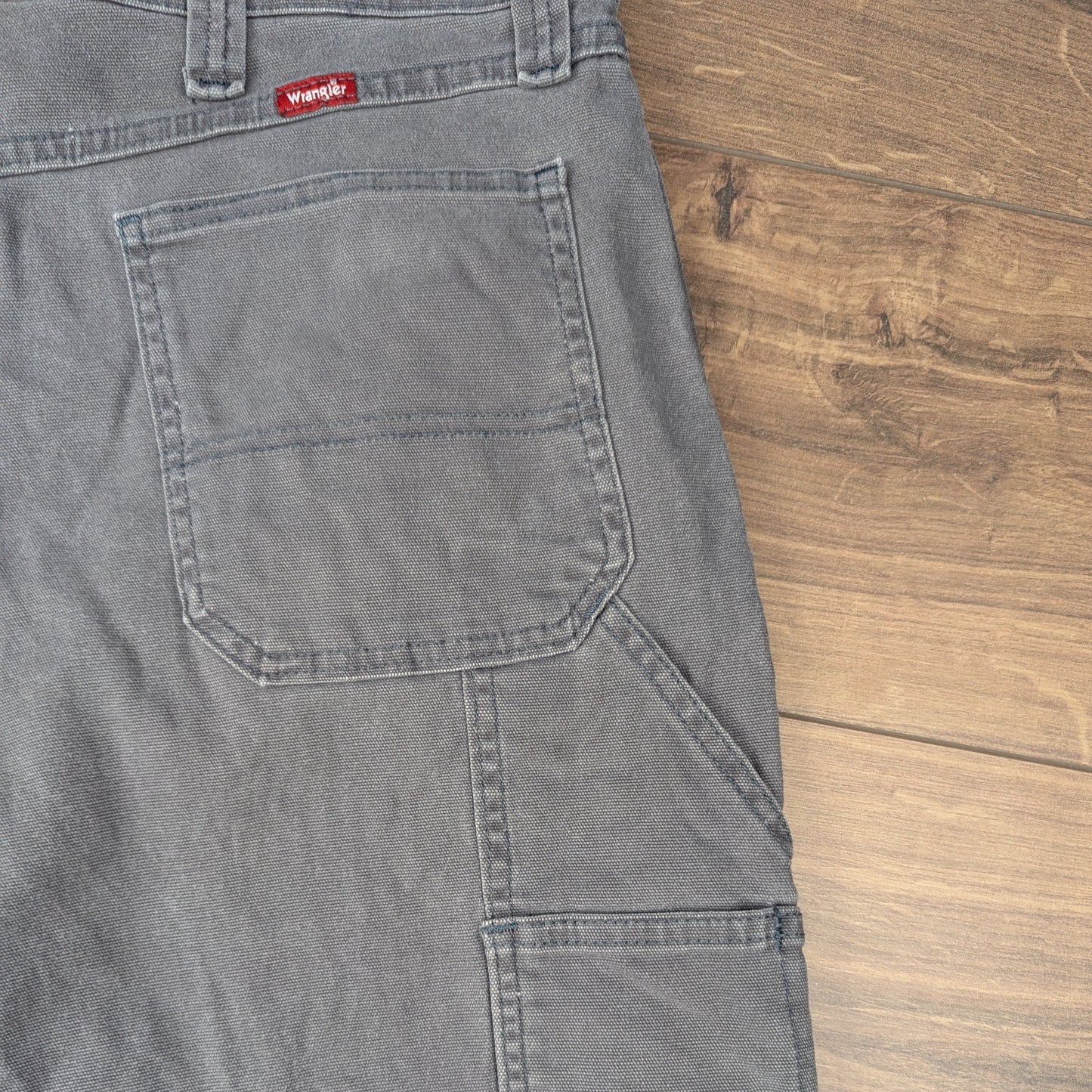 Grey Vintage Wrangler Carpenter Cargo Utility Shorts W38